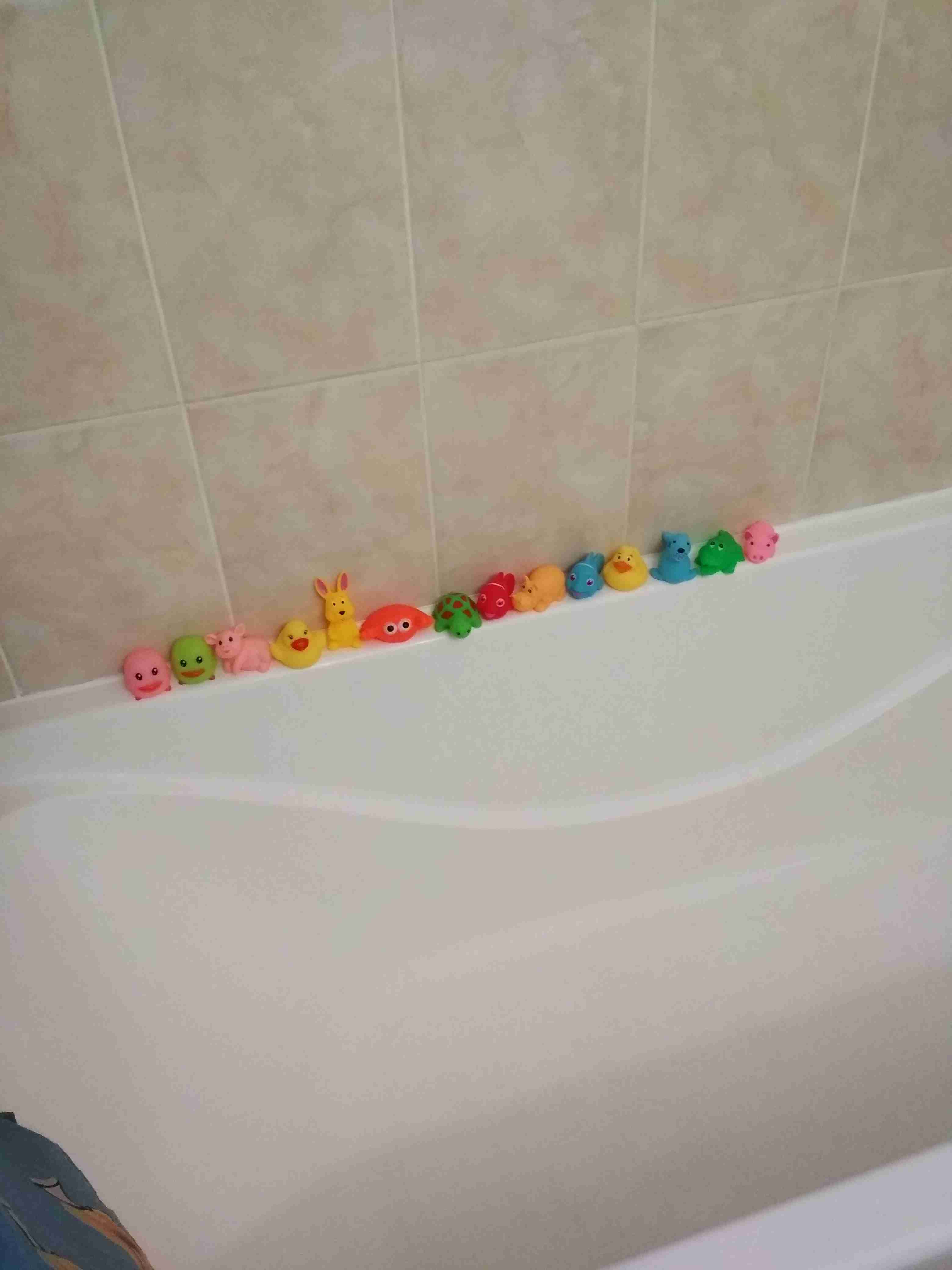 Фотография покупателя товара Набор резиновых игрушек для ванны «Малыши», с пищалкой, 14 шт, Крошка Я