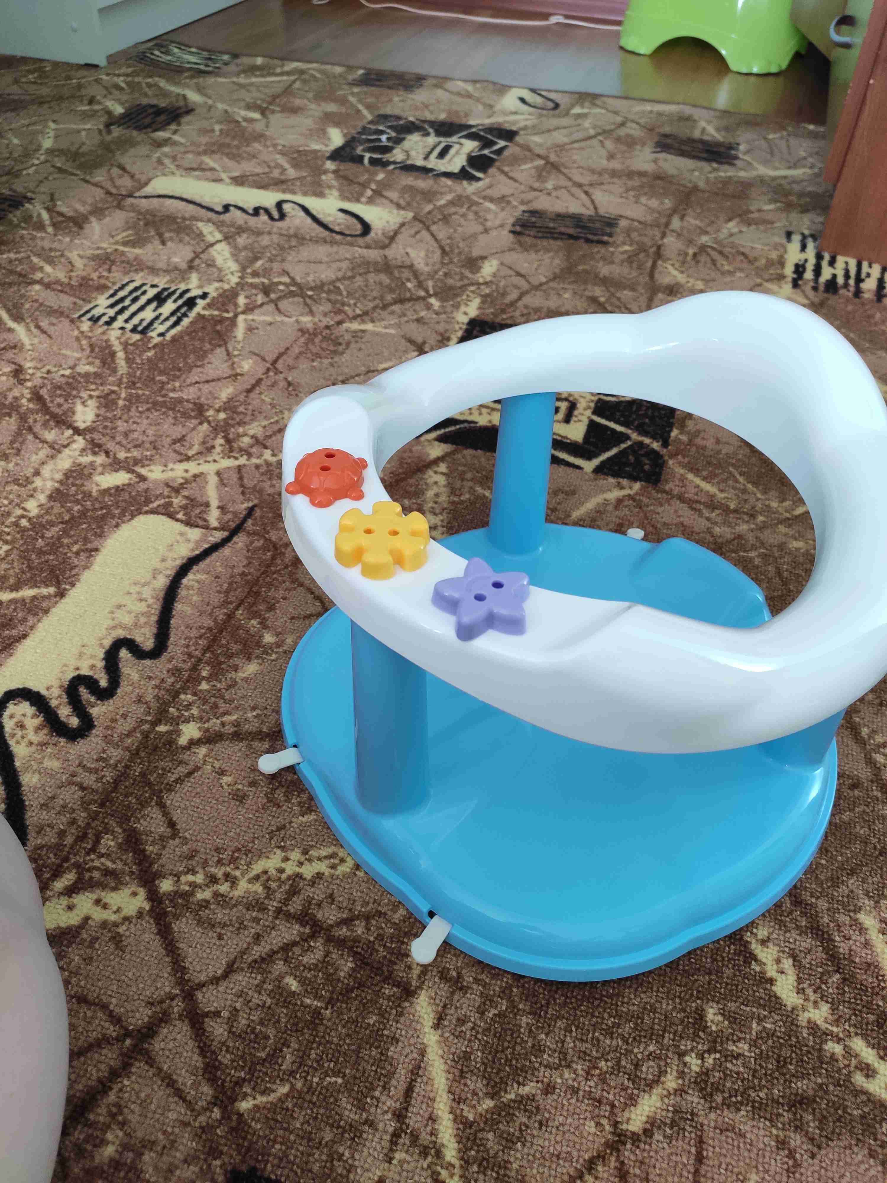 Фотография покупателя товара Стульчик для купания на присосках, цвет голубой