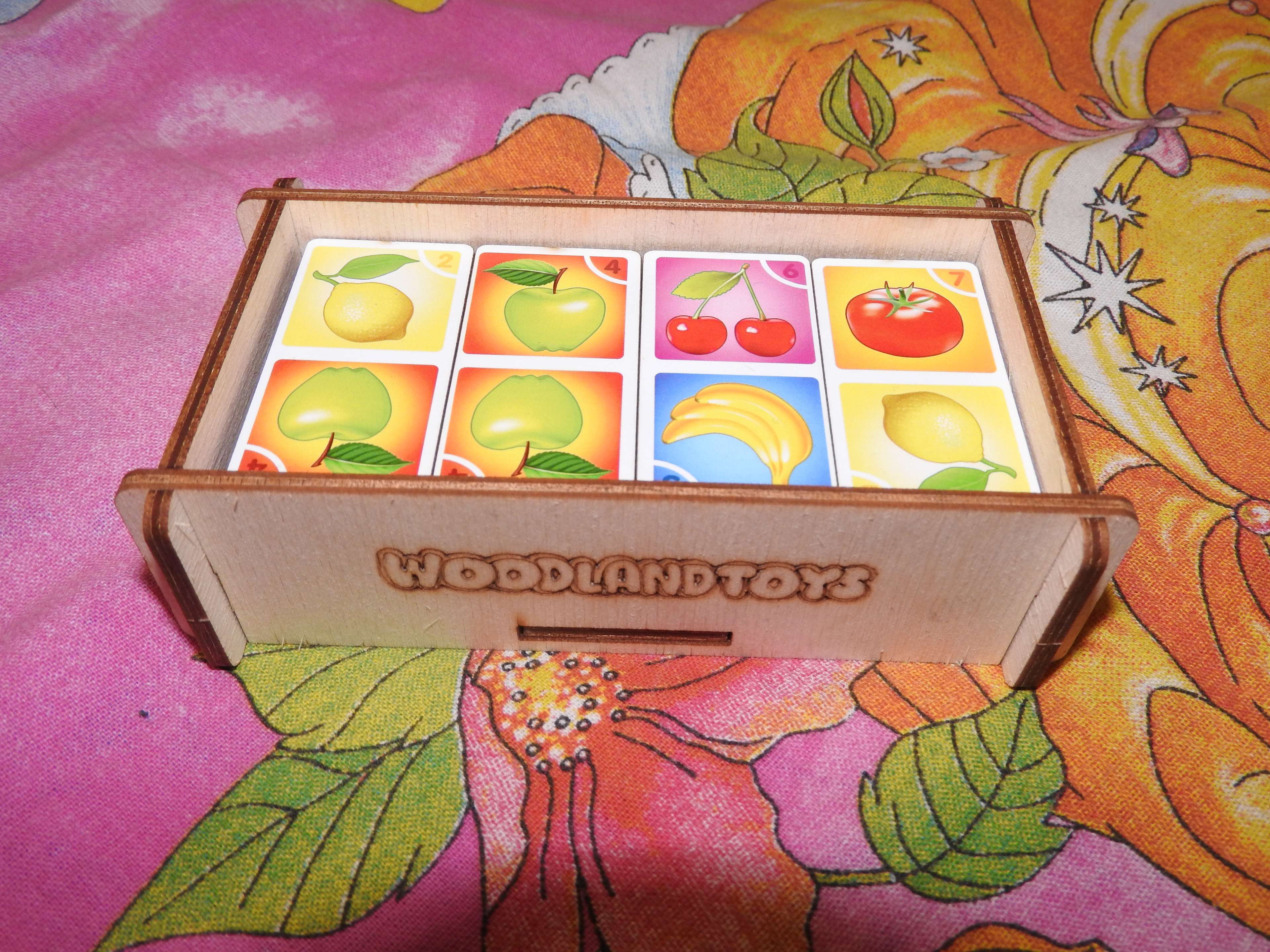 Фотография покупателя товара Домино «Овощи, фрукты», 28 шт., рисунок наклеен, в коробке - Фото 4