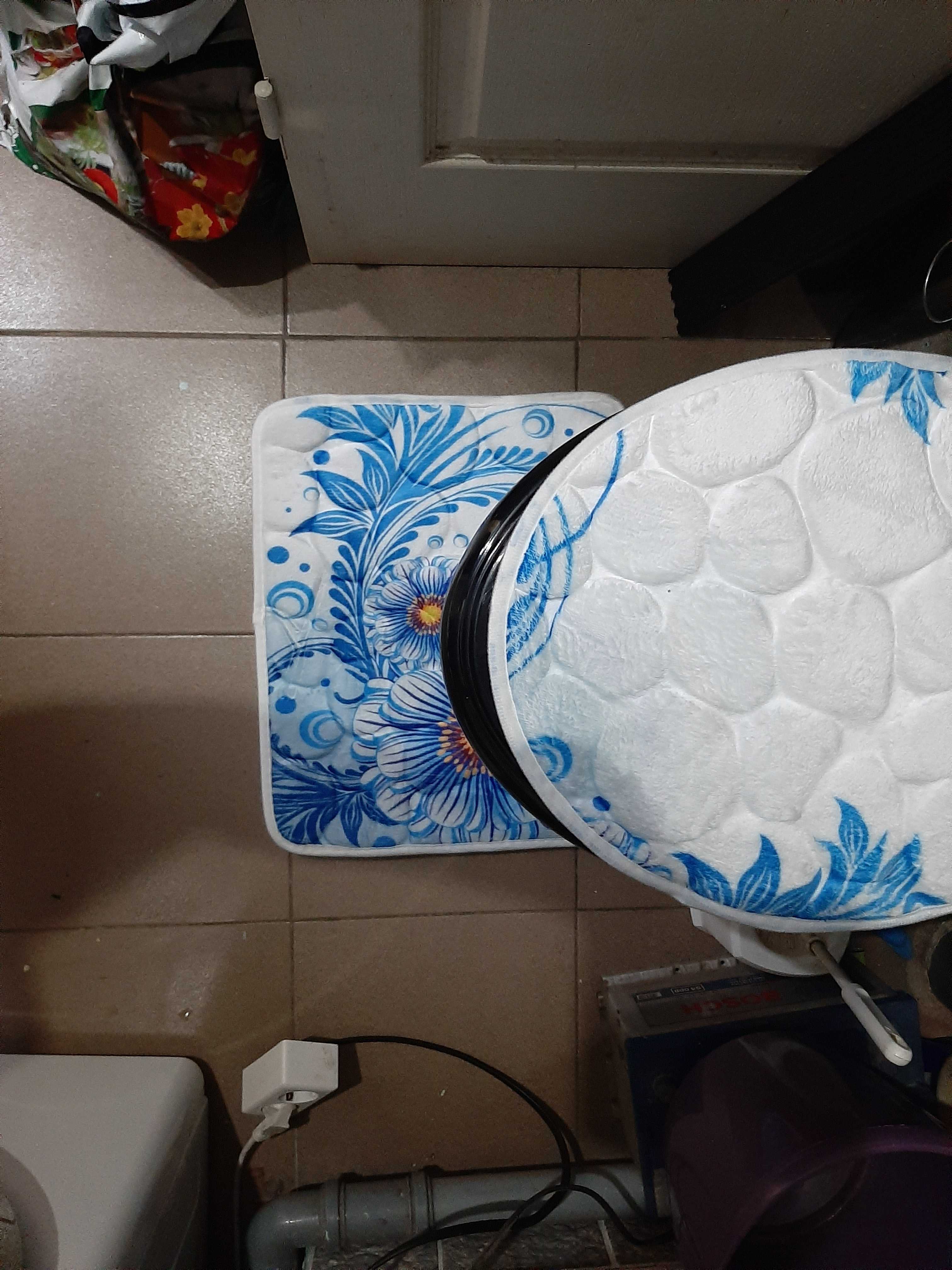 Фотография покупателя товара Набор ковриков для ванны и туалета 3 шт 36х40, 40х50, 50х80 см "Синие цветы" - Фото 1