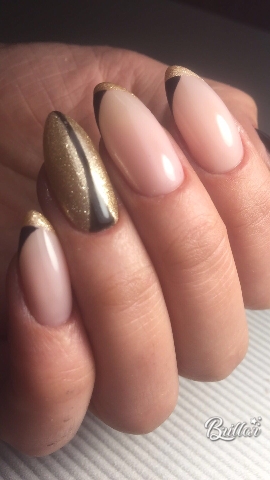 Фотография покупателя товара Гель-лак для ногтей Oly Style тон 083 малиновый, 10 мл - Фото 4