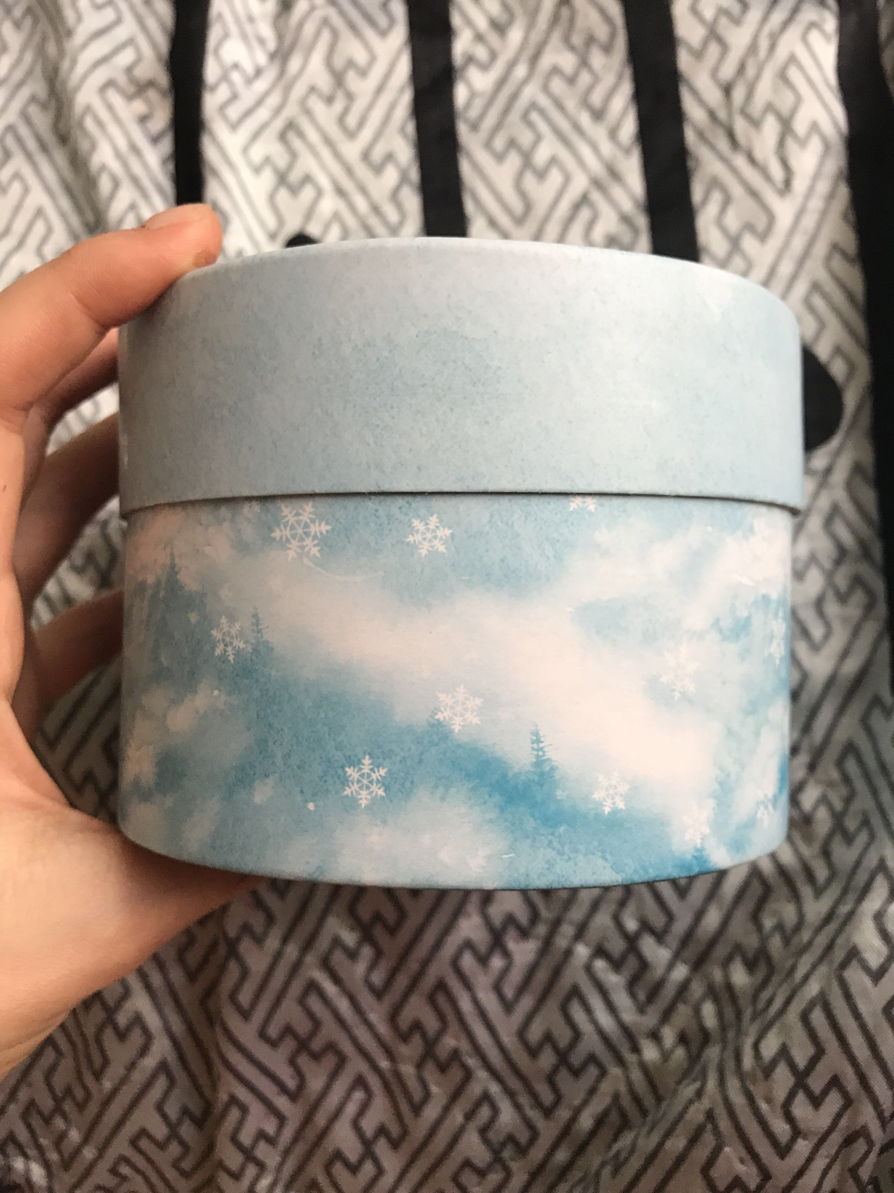 Фотография покупателя товара Коробка подарочная «Снежного счастья», 12 х 8 см