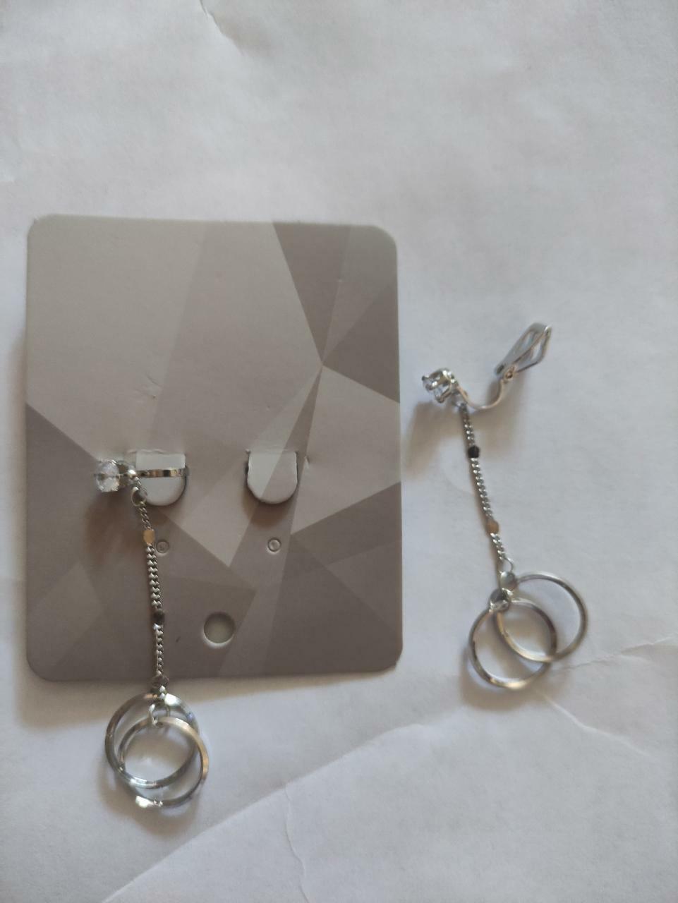 Фотография покупателя товара Серьги висячие «Цепь» с кругом, цвет белый в золоте, 5.5 см - Фото 1