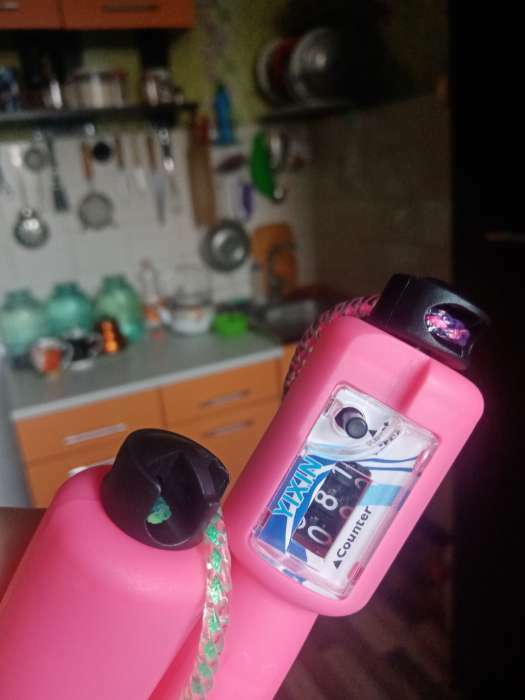 Фотография покупателя товара Скакалка детская, 2.5 м, регулируемая, со счётчиком, цвет МИКС - Фото 2