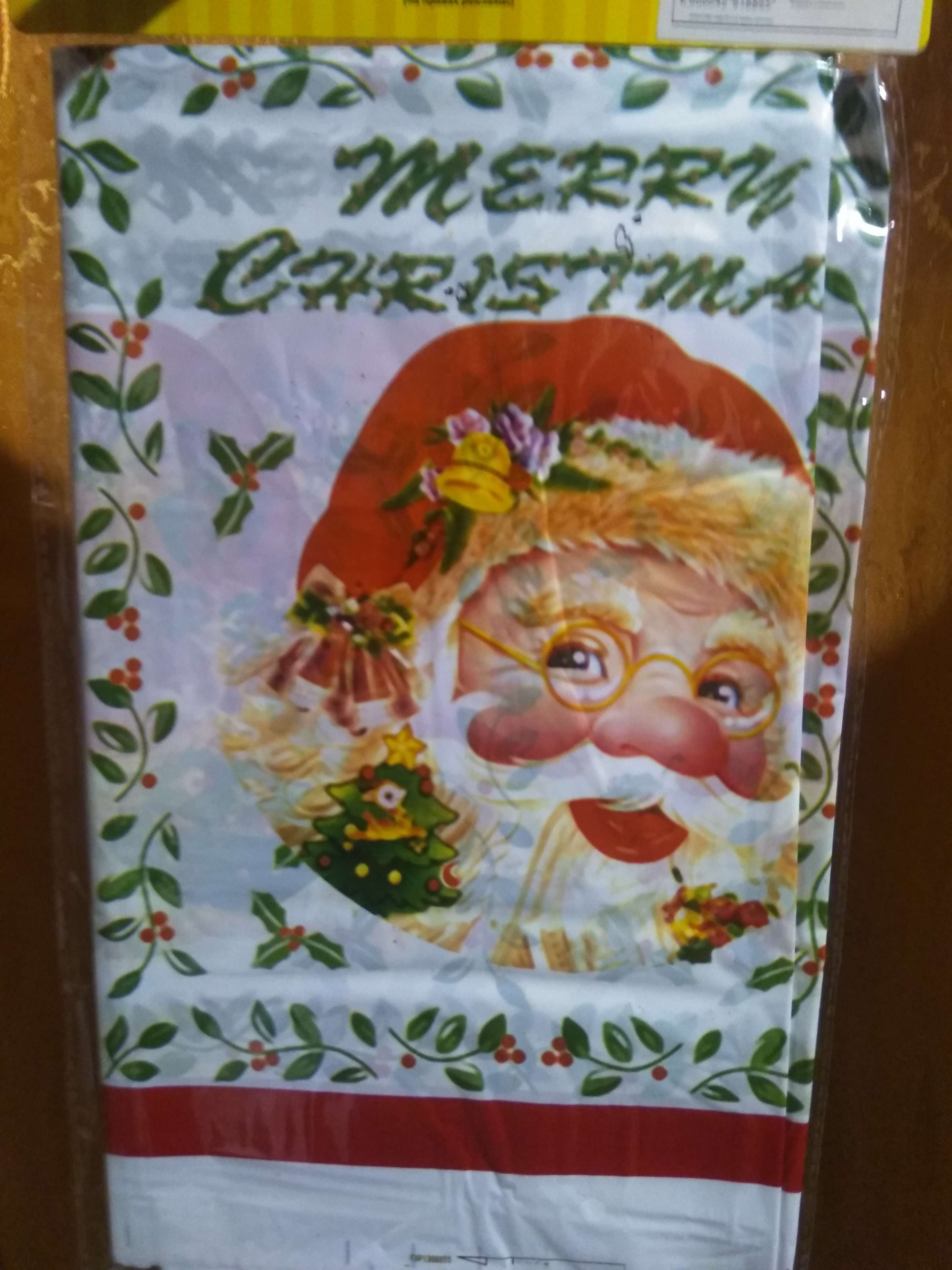 Фотография покупателя товара Скатерть «Дед Мороз», 108х180 см