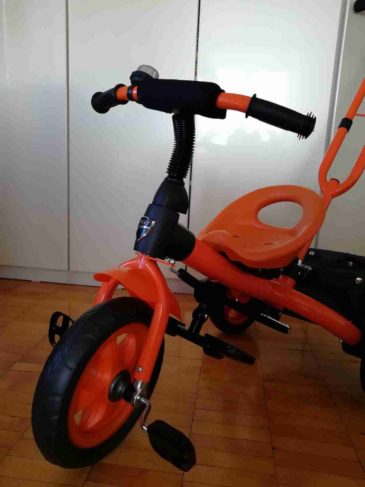 Фотография покупателя товара Велосипед трёхколёсный «Лучик Vivat 3», цвет оранжевый - Фото 2
