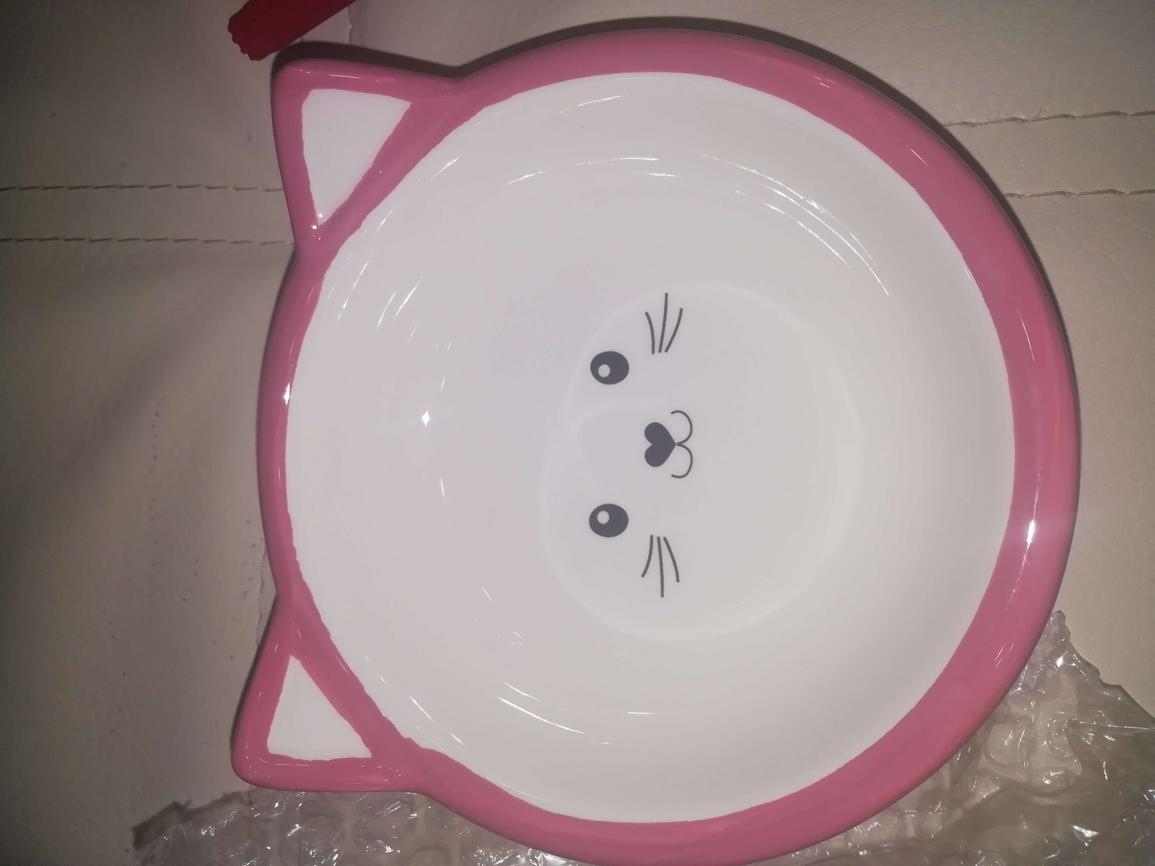 Фотография покупателя товара Миска керамическая круглая "Кошачья мордочка", 250 мл, 13,2 х 13,2 х 5 см, бело-розовая - Фото 1