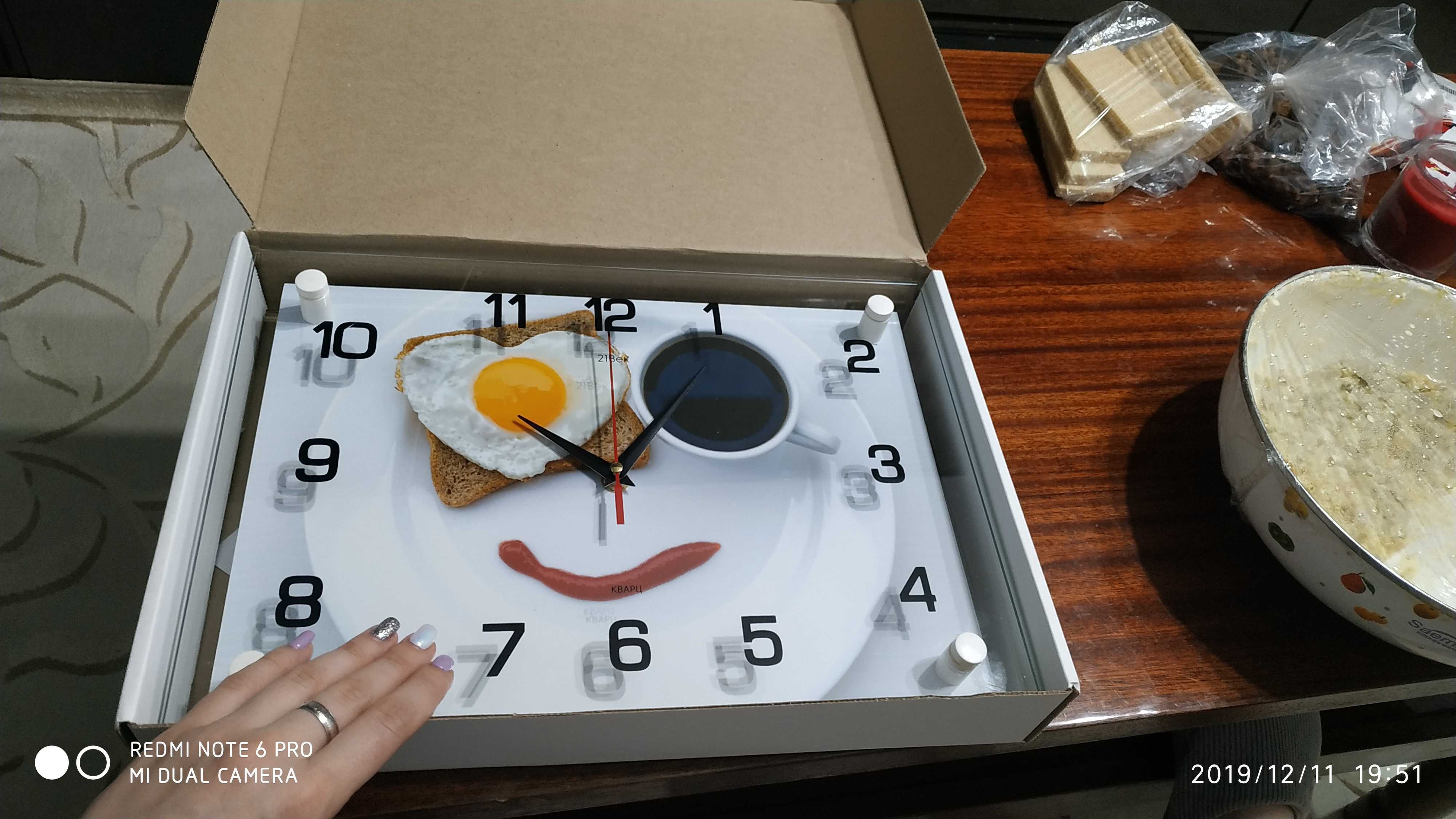 Фотография покупателя товара Часы настенные: Кухня, "Завтрак", бесшумные, 25 х 35 см - Фото 5