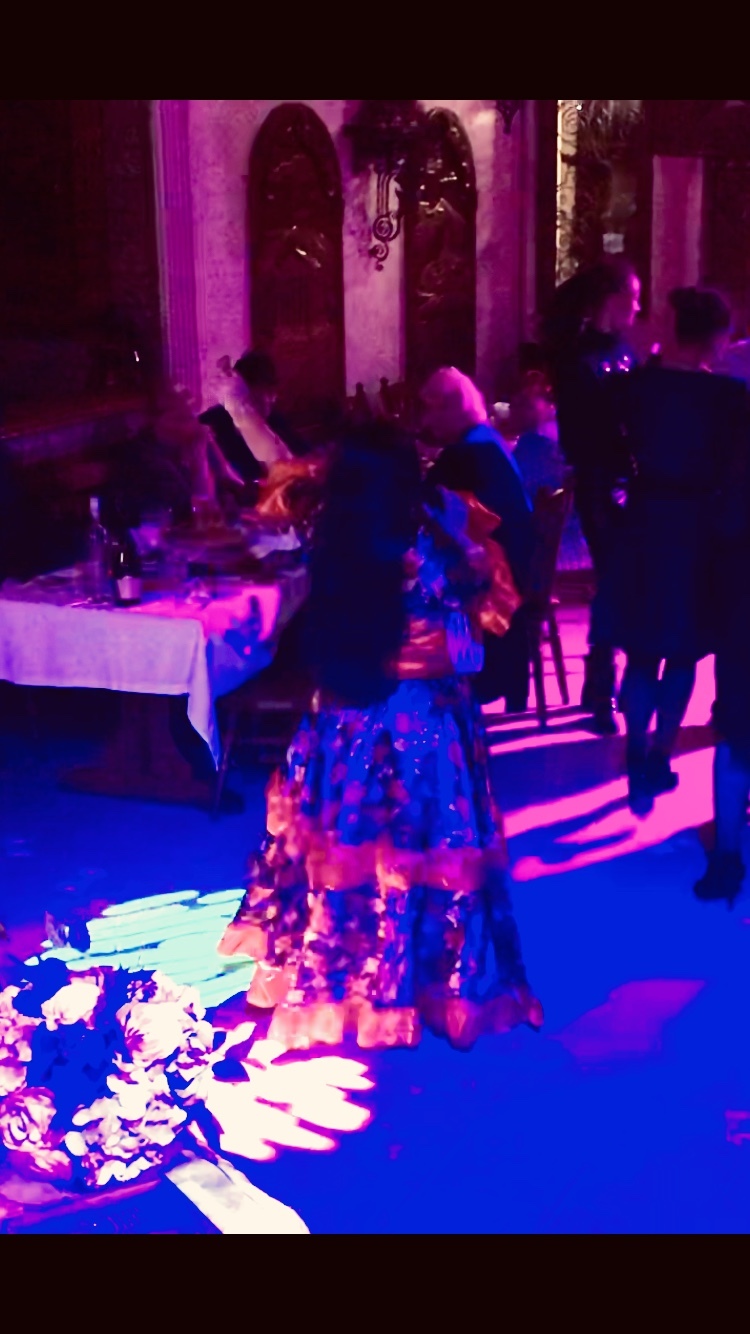Фотография покупателя товара Карнавальный костюм "Цыганка", блузка, юбка, платок, пояс, парик, цвет красный, р-р 52 - Фото 1