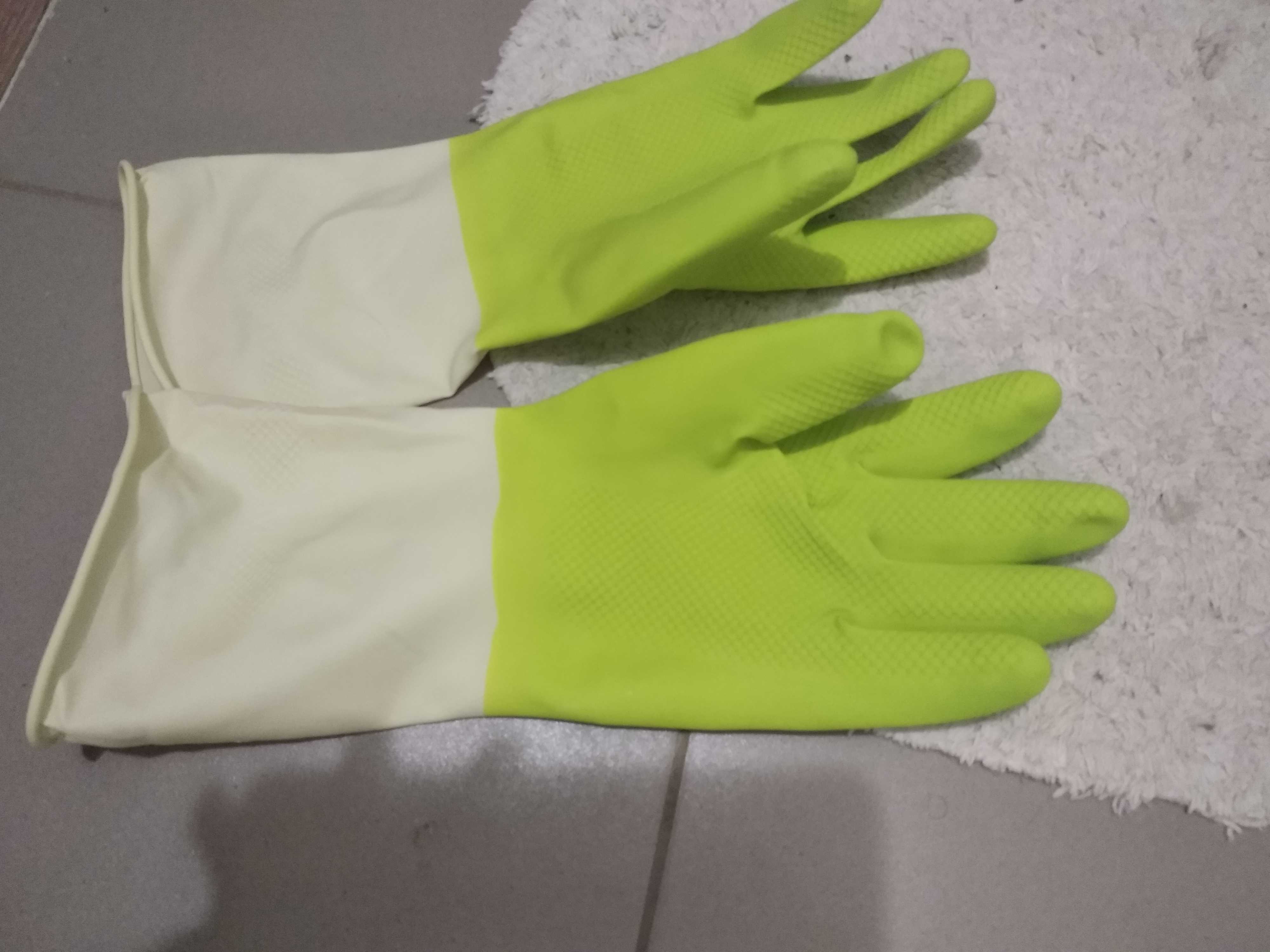 Фотография покупателя товара Резиновые перчатки ПОТКЕС, размер M, цвет зелёный - Фото 2