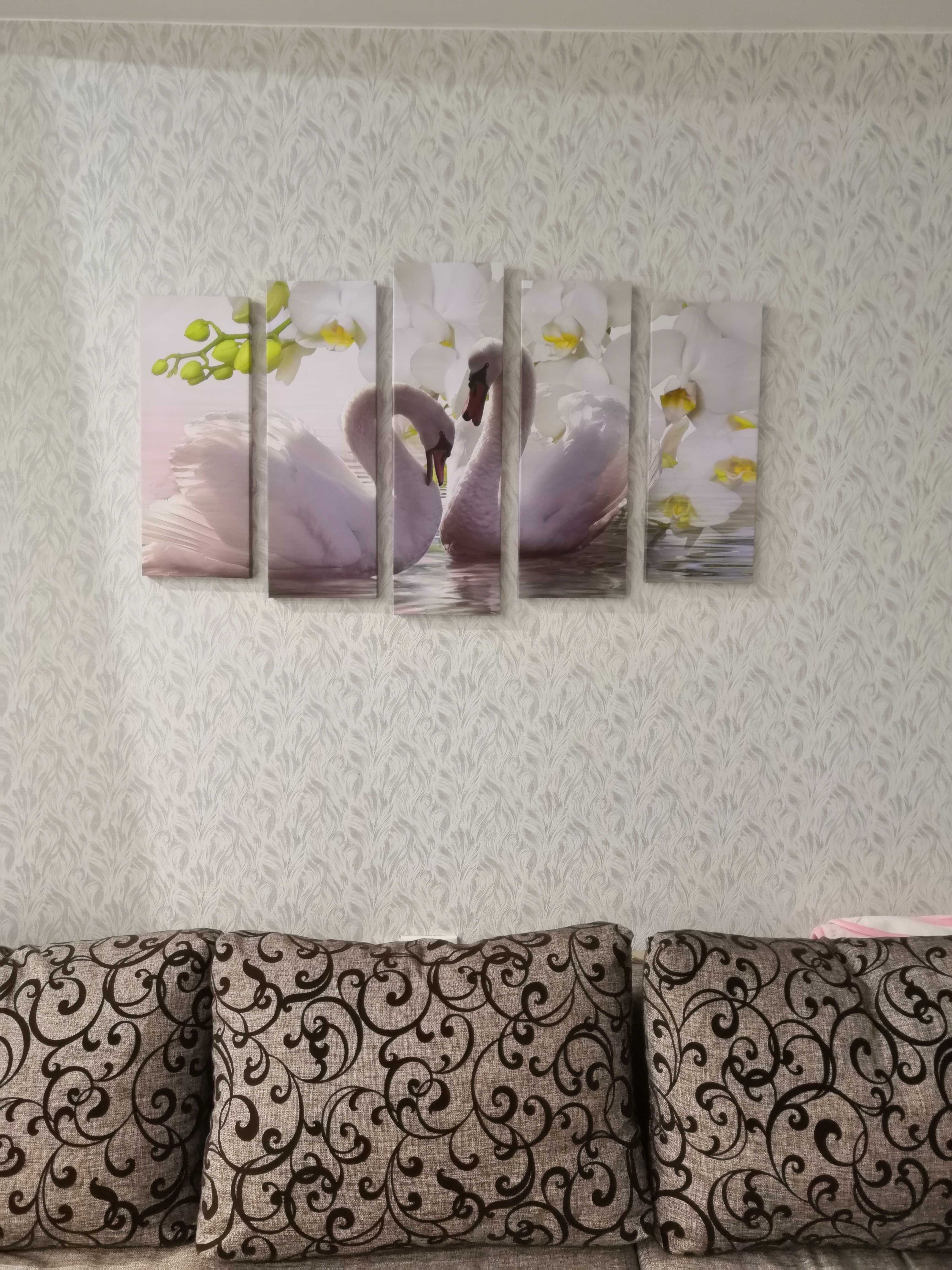 Фотография покупателя товара Картина модульная на подрамнике "Лебеди на фоне белых цветов" 2шт-21*54; 2шт-21*61; 21*68см - Фото 2