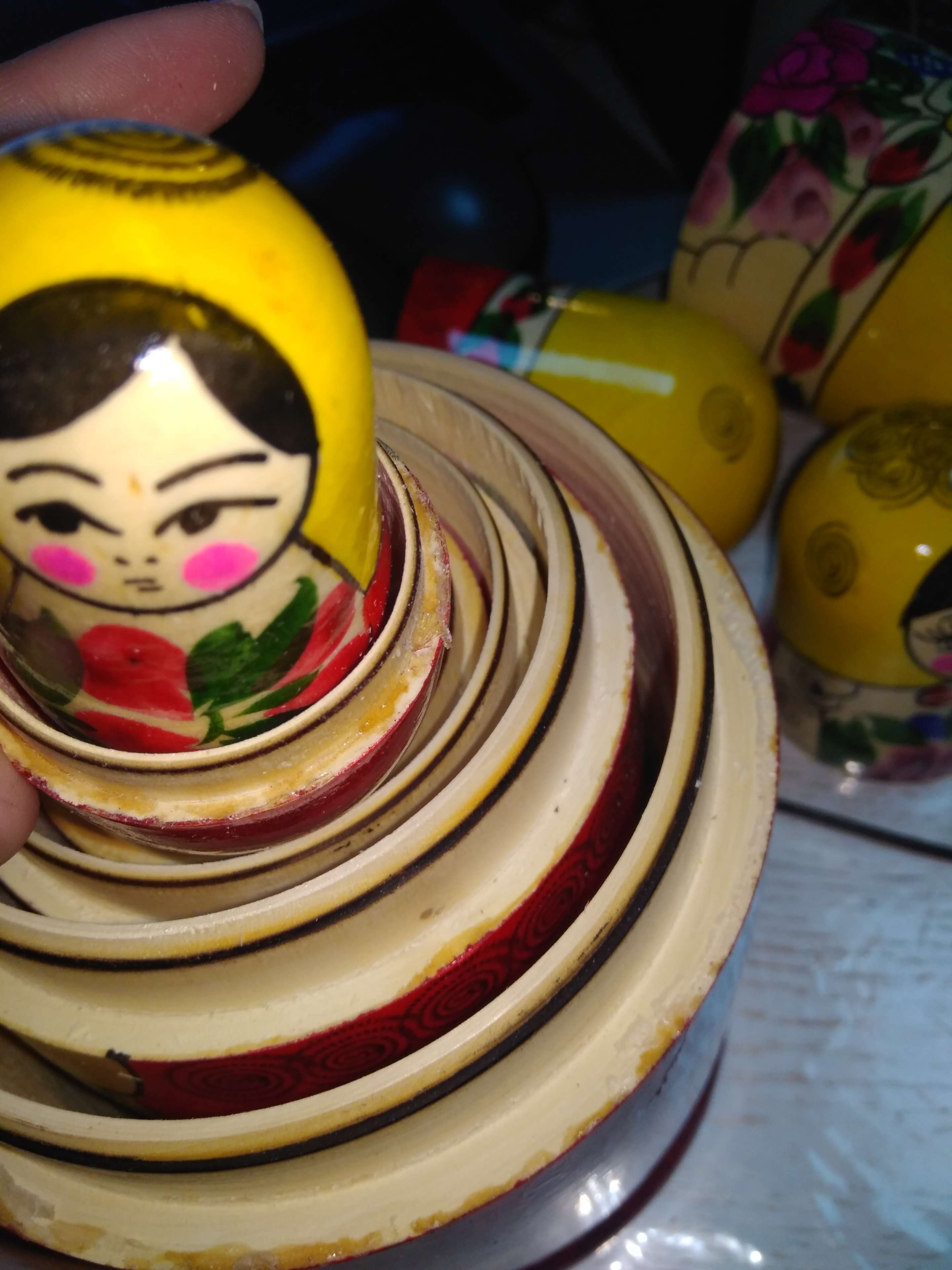 Фотография покупателя товара Матрёшка «Василиса», жёлтый платок, 10 кукольная, 24 см, ручная работа - Фото 4
