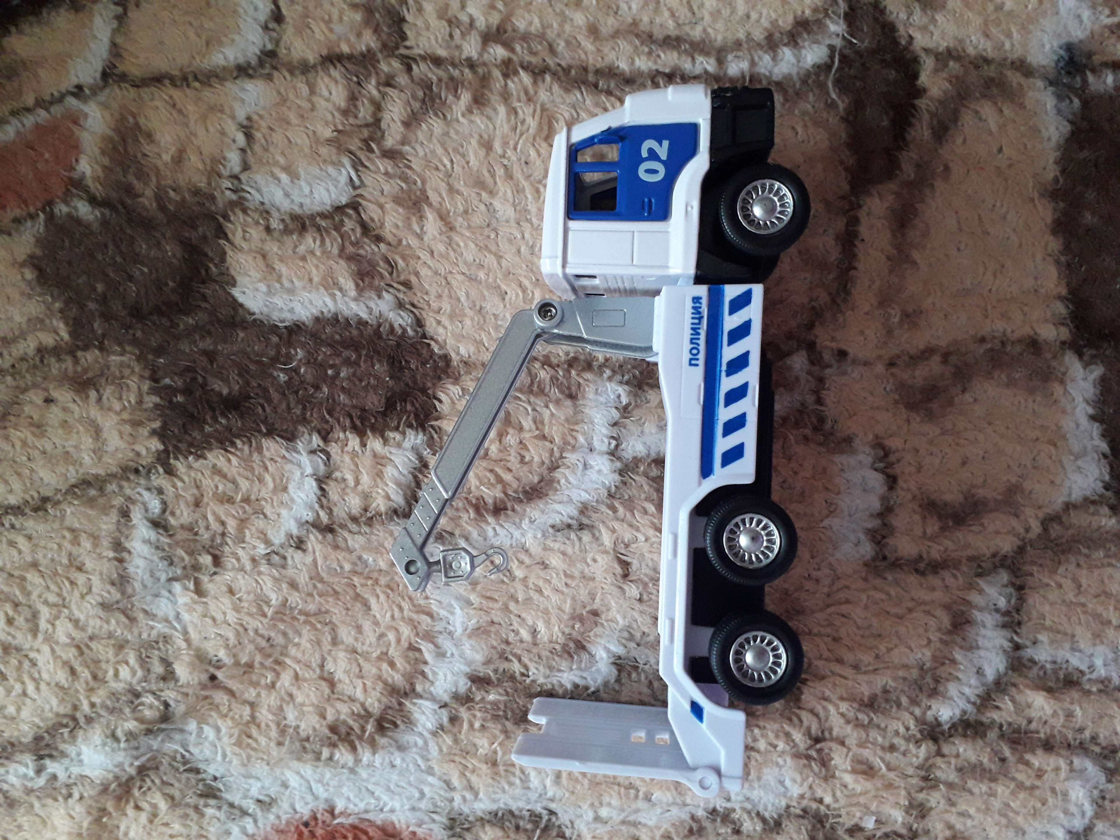 Машина металлическая «Камаз Эвакуатор и Лада» 12 см, 7,5 см (4573822 ...