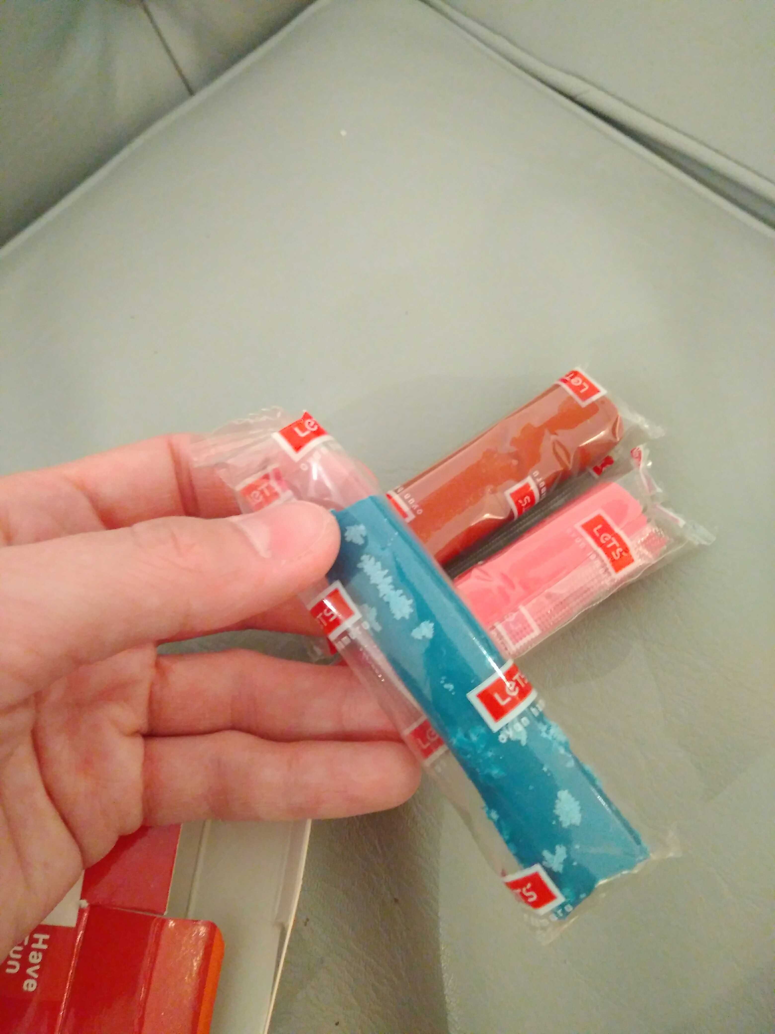Фотография покупателя товара Тесто для лепки 4 цвета по 40 гр, цвета МИКС - Фото 1