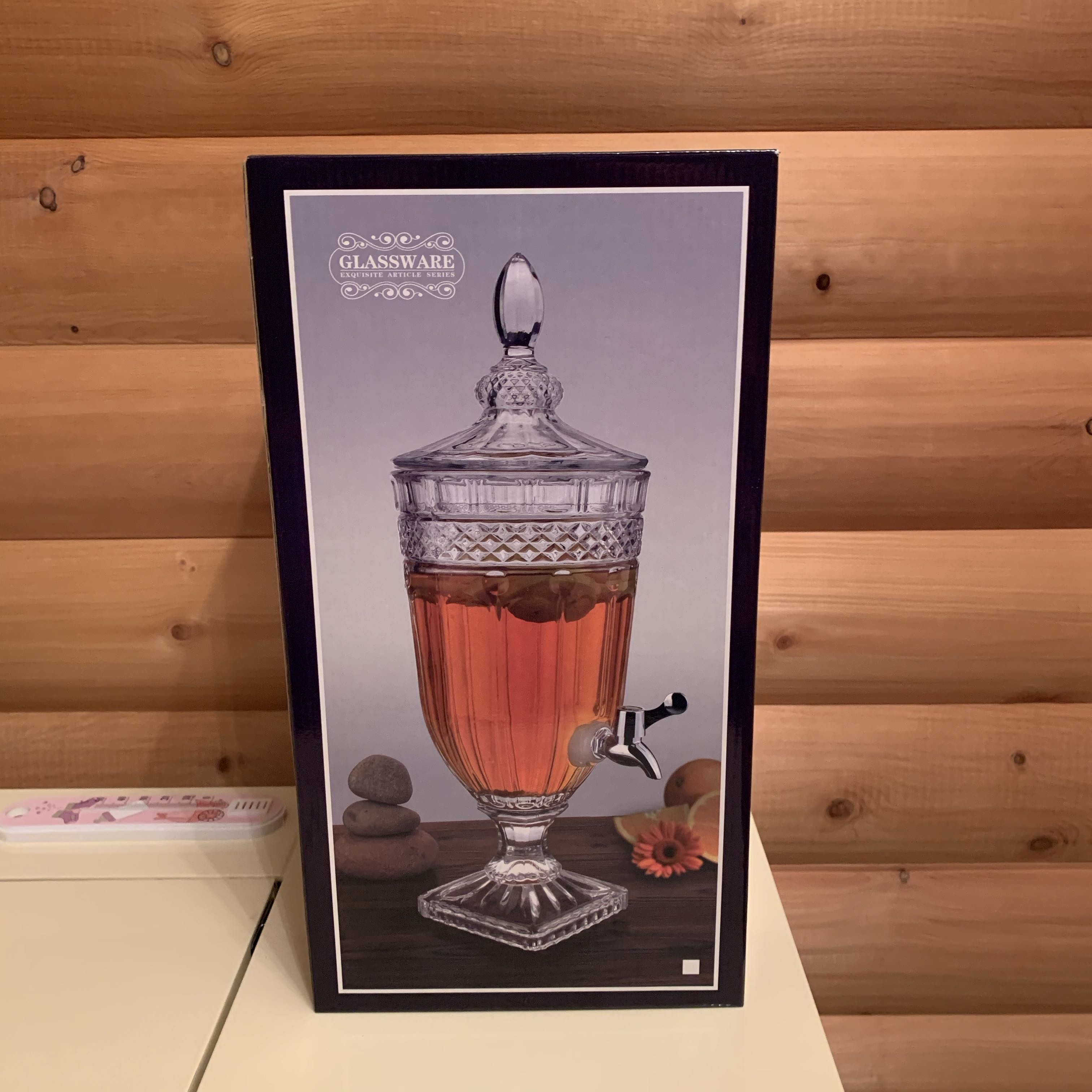 Фотография покупателя товара Диспенсер для напитков стеклянный Magistro «Восторг», 4,5 л, 26×20×54 см - Фото 5