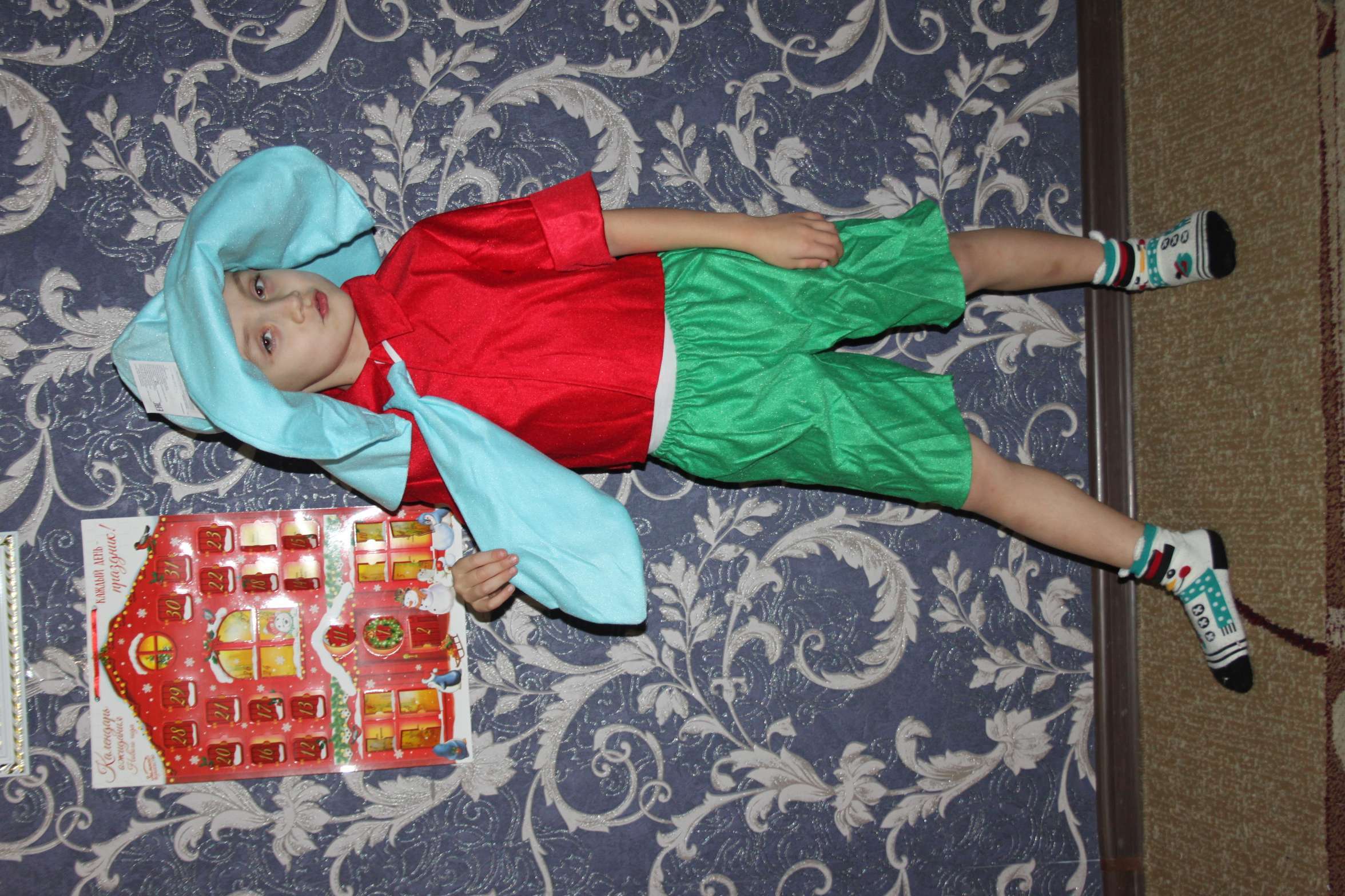 Фотография покупателя товара Карнавальный костюм «Незнайка», шляпа, рубашка, галстук, бриджи, 5-7 лет, рост 122-134 см - Фото 2
