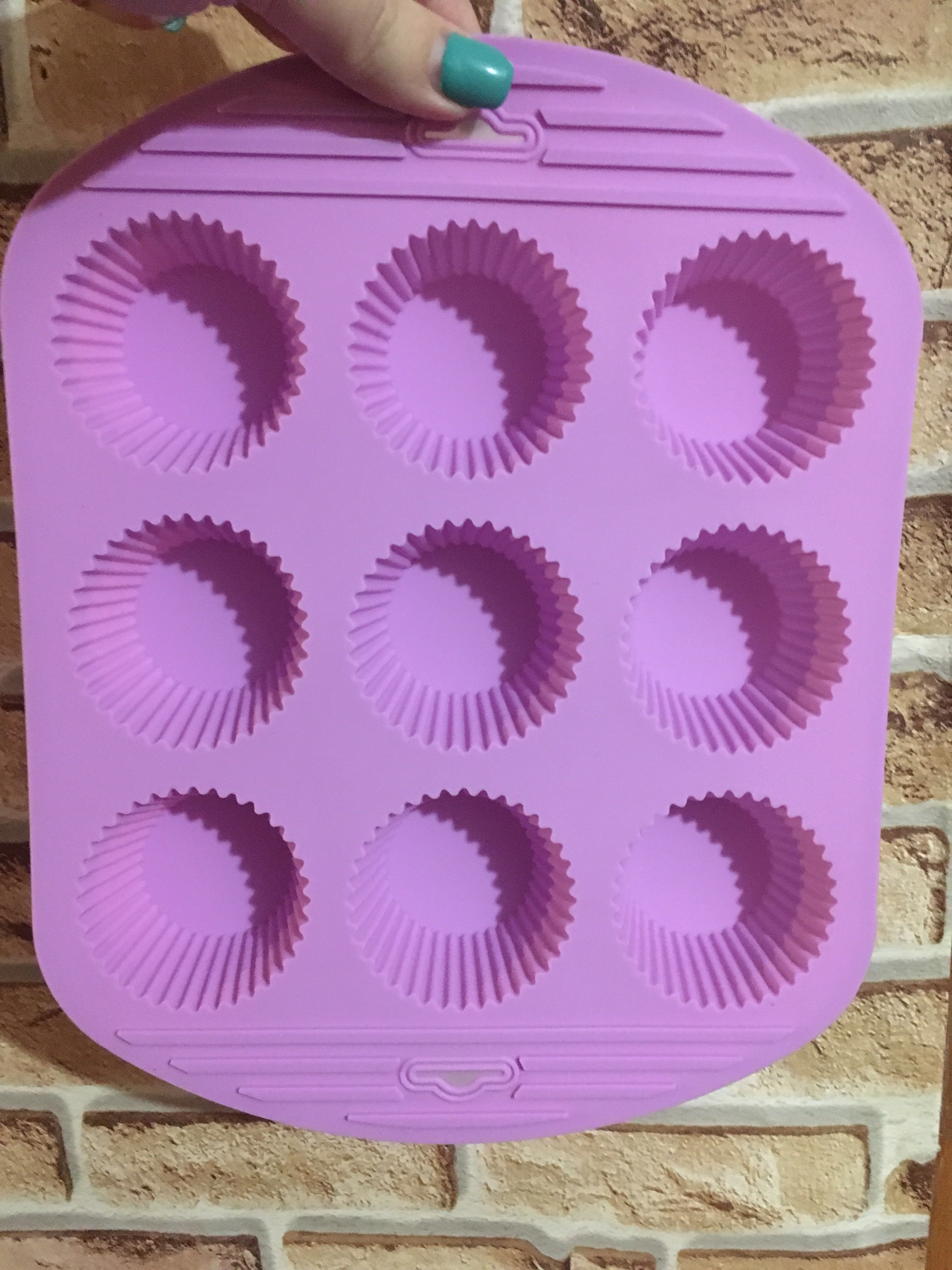 Фотография покупателя товара Форма силиконовая для выпечки Доляна «Сладости. Круг реб», 27×22×3 см, 9 ячеек (6×6×3 см), цвет МИКС - Фото 8