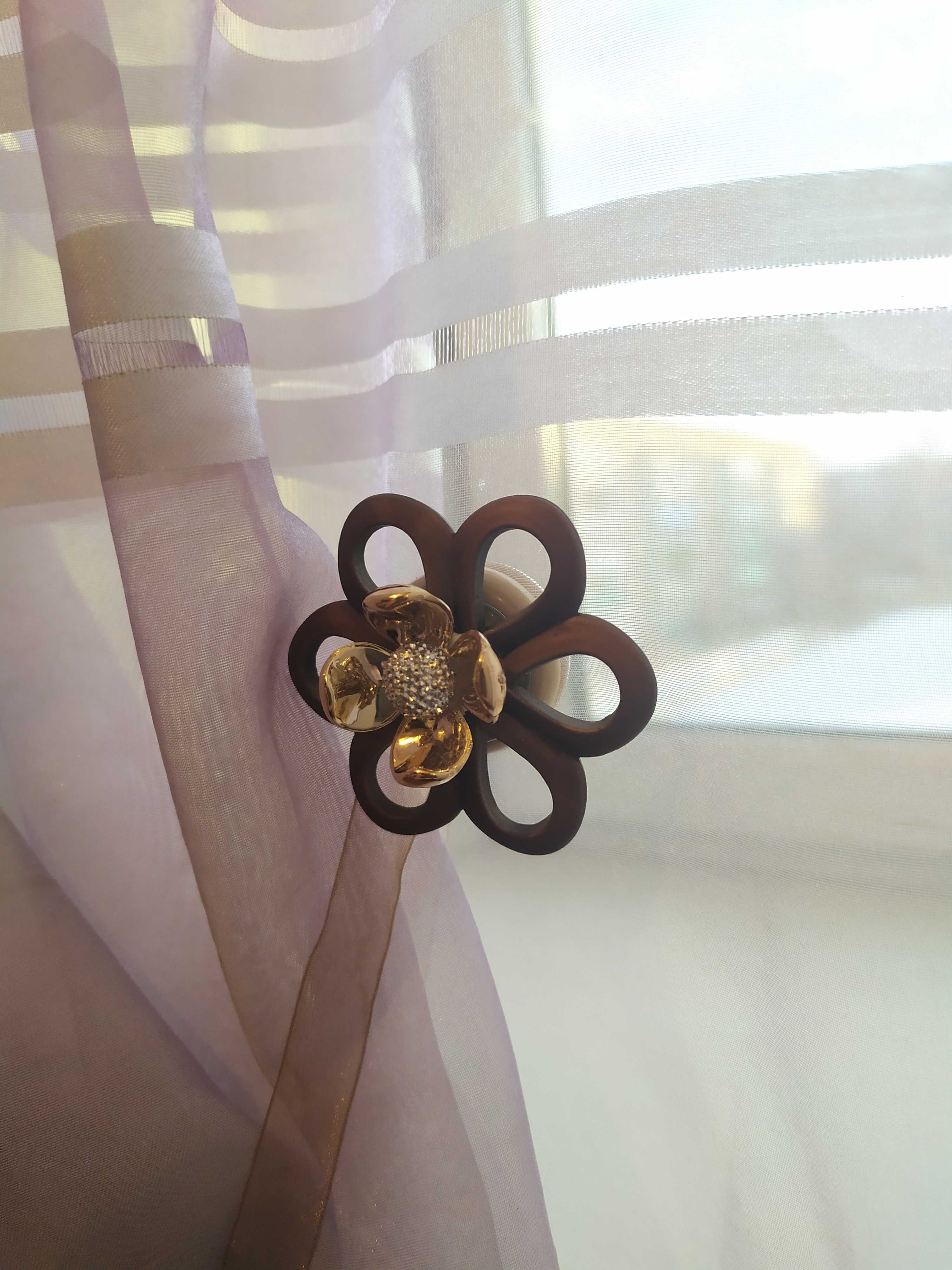 Фотография покупателя товара Подхват для штор «Цветок ромашка», d = 5 см, цвет кофейный - Фото 4