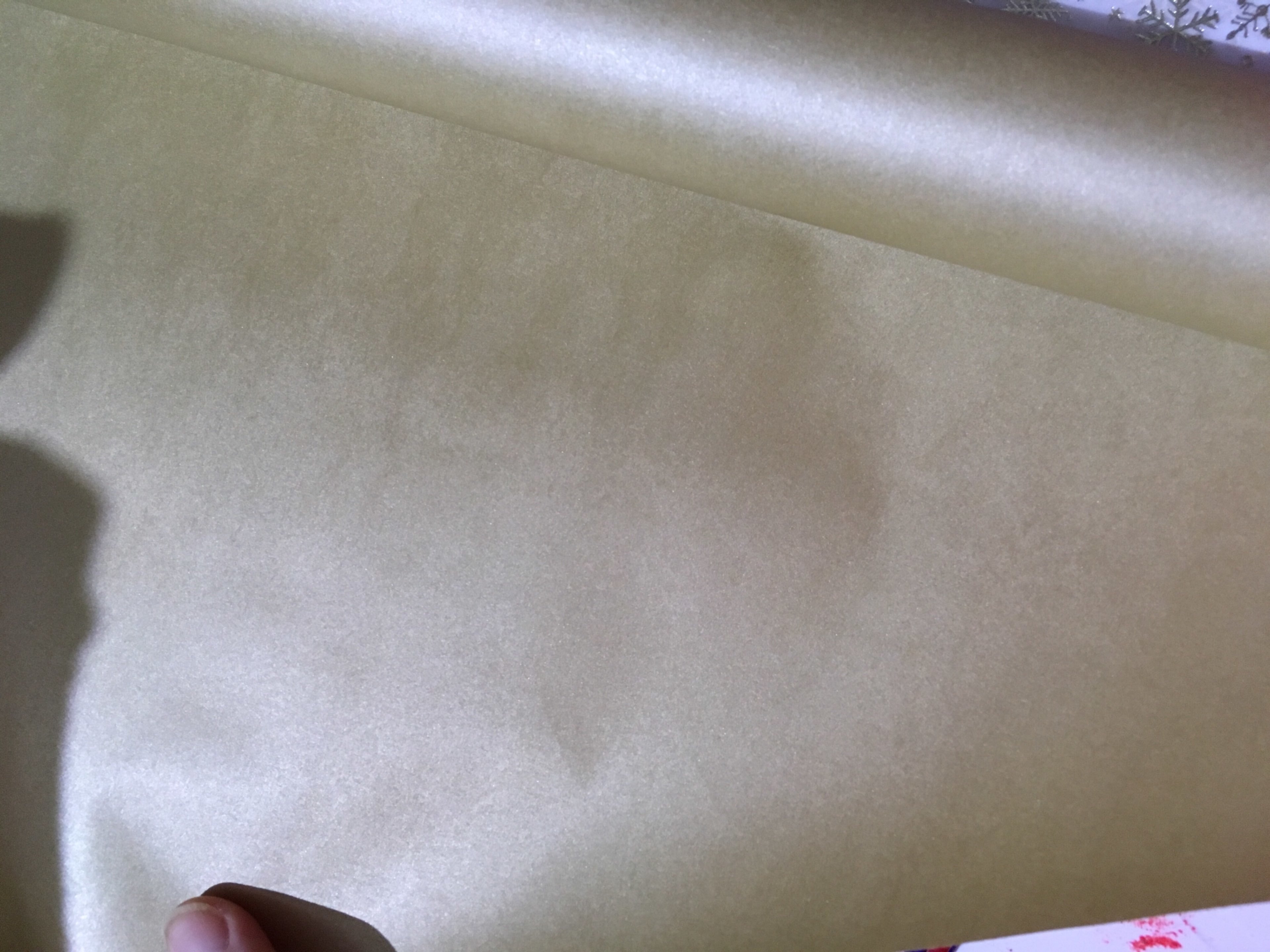Фотография покупателя товара Бумага упаковочная крафт "Золотая" 0,5 х 10 м, 70 г