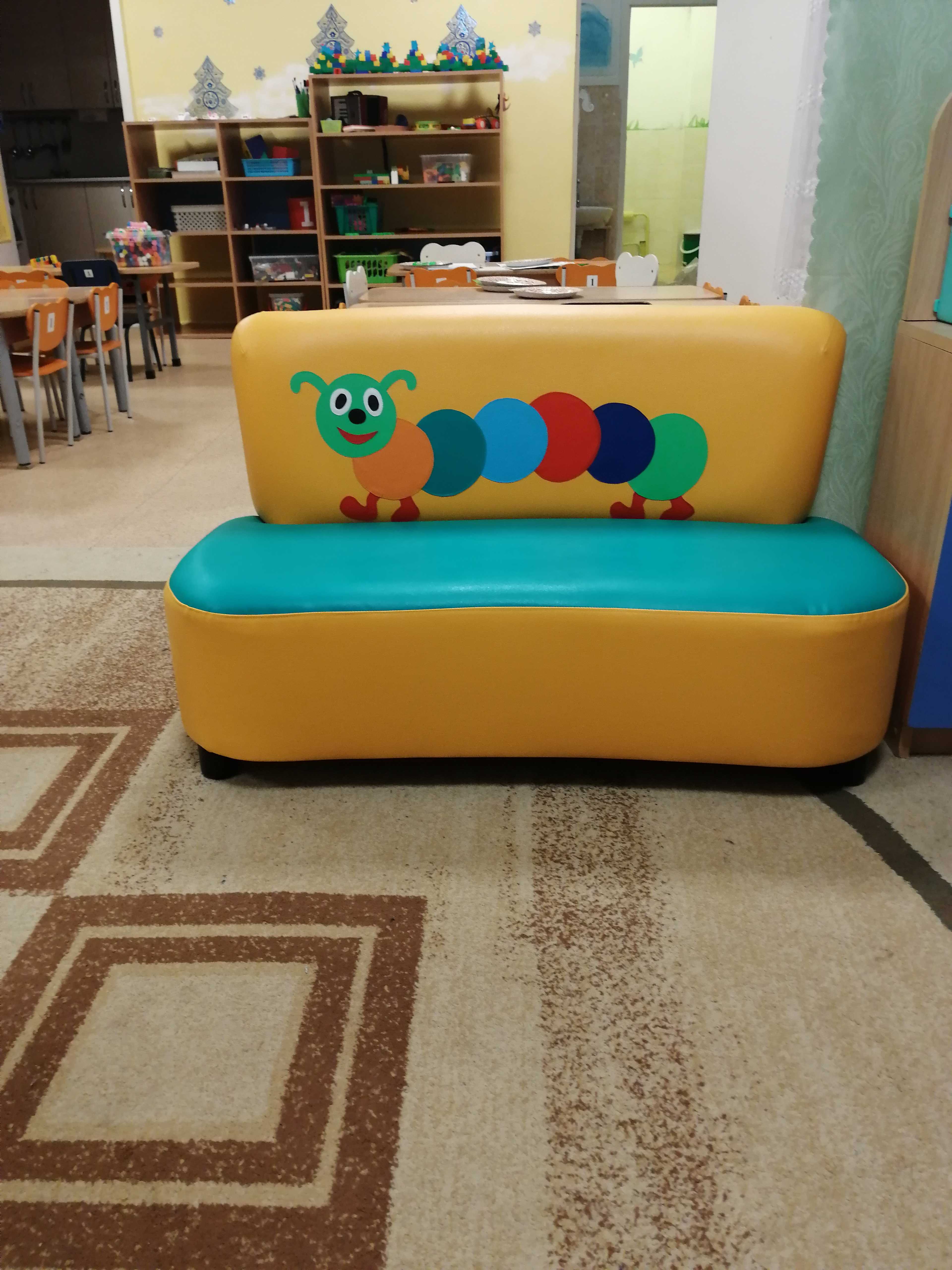 Фотография покупателя товара Диван мягкий «Пилот», цвет зелёно-жёлтый, с гусеницей - Фото 2