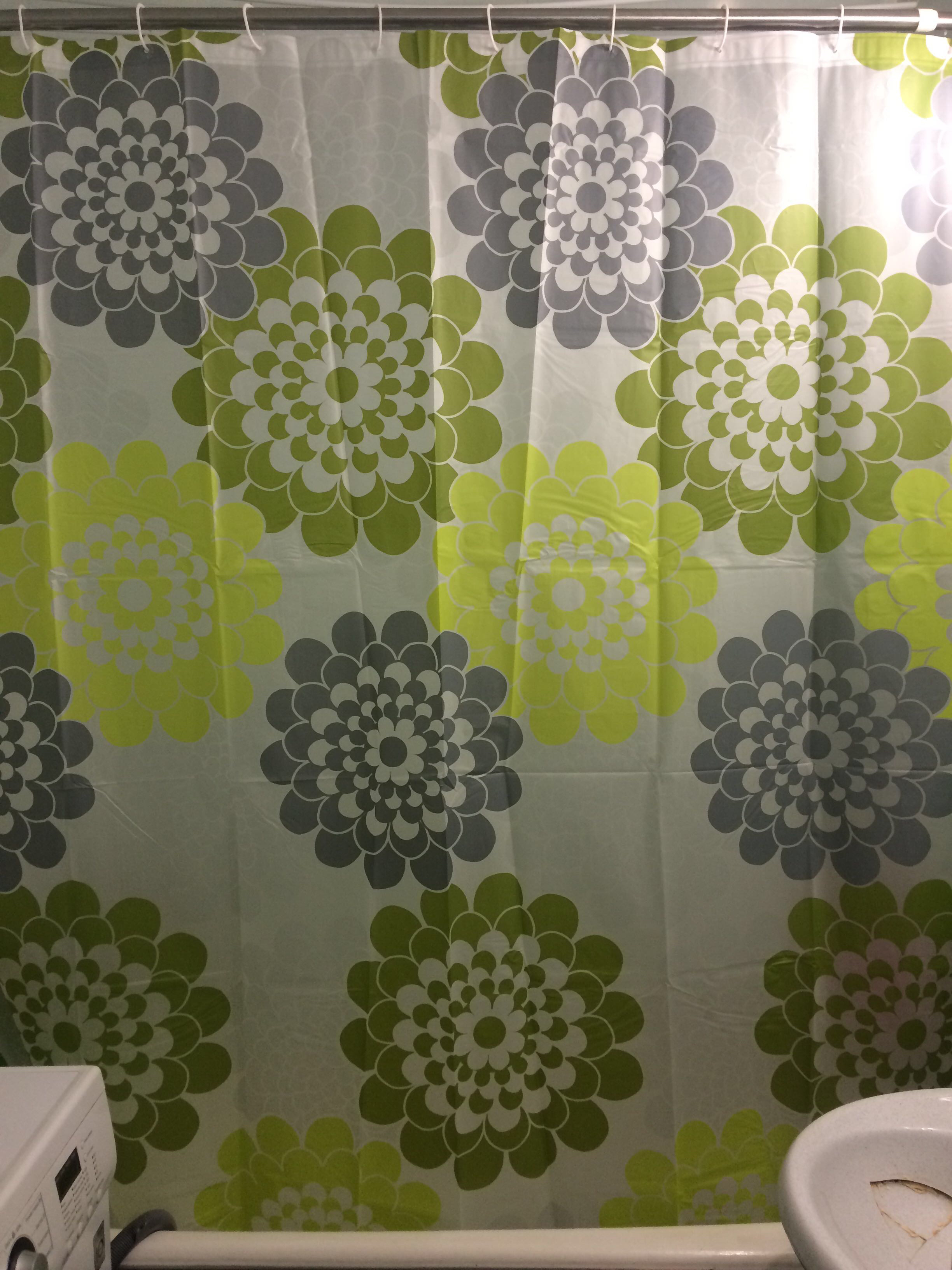 Фотография покупателя товара Штора для ванны Доляна «Зелёные цветы», 180×180 см, EVA - Фото 4