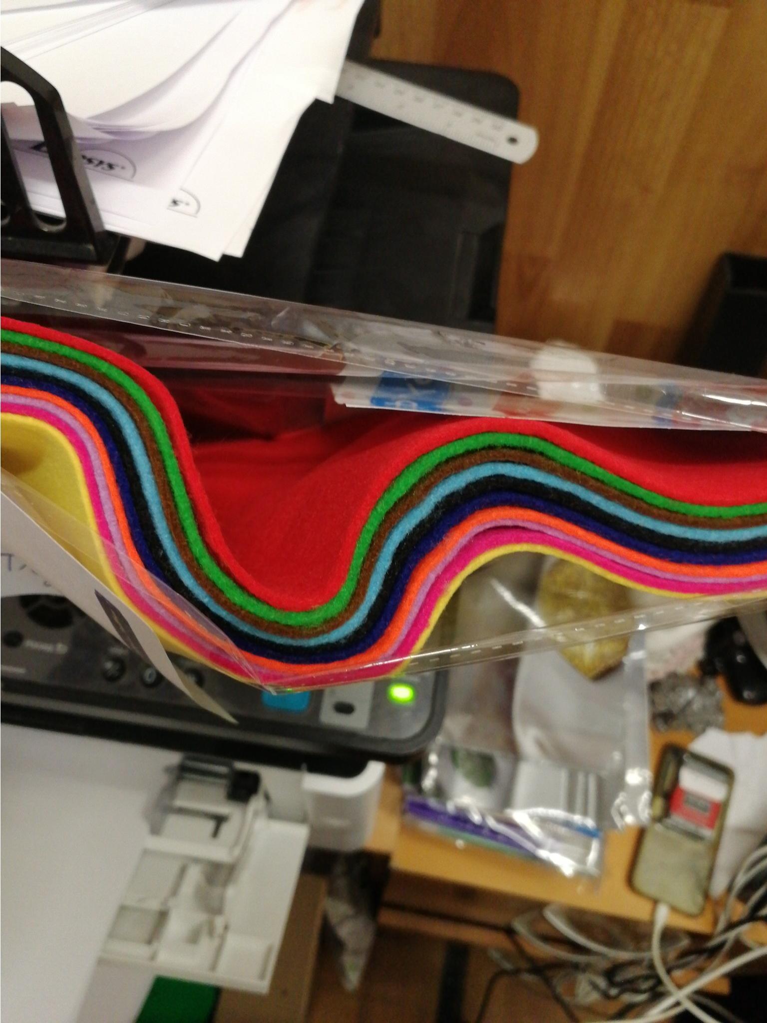 Фотография покупателя товара Набор цветного фетра, толщина-1 мм, формат А4, 10 листов, 10 цветов