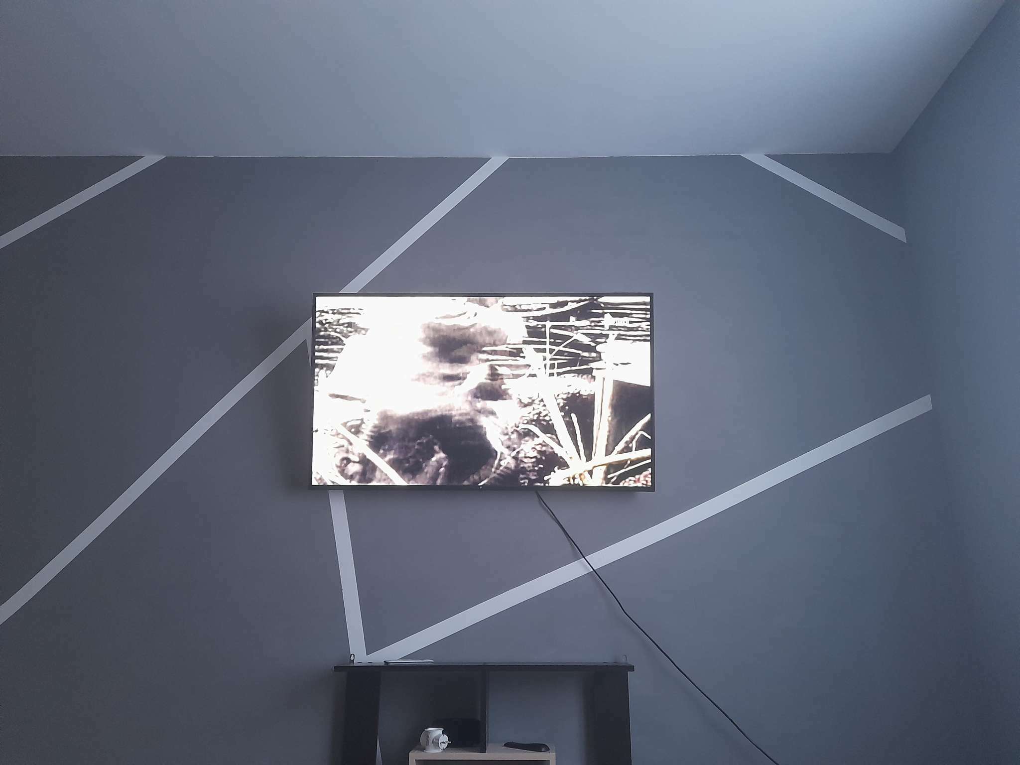 Фотография покупателя товара Кронштейн Luazon KrON-54, для ТВ, наклонный, 15-42", 55 мм от стены, черный - Фото 1