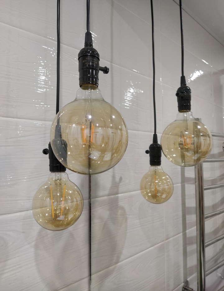 Фотография покупателя товара Лампа светодиодная Uniel Vintage, G125, 8 Вт, E27, 230 В, шар, золотистая колба - Фото 2
