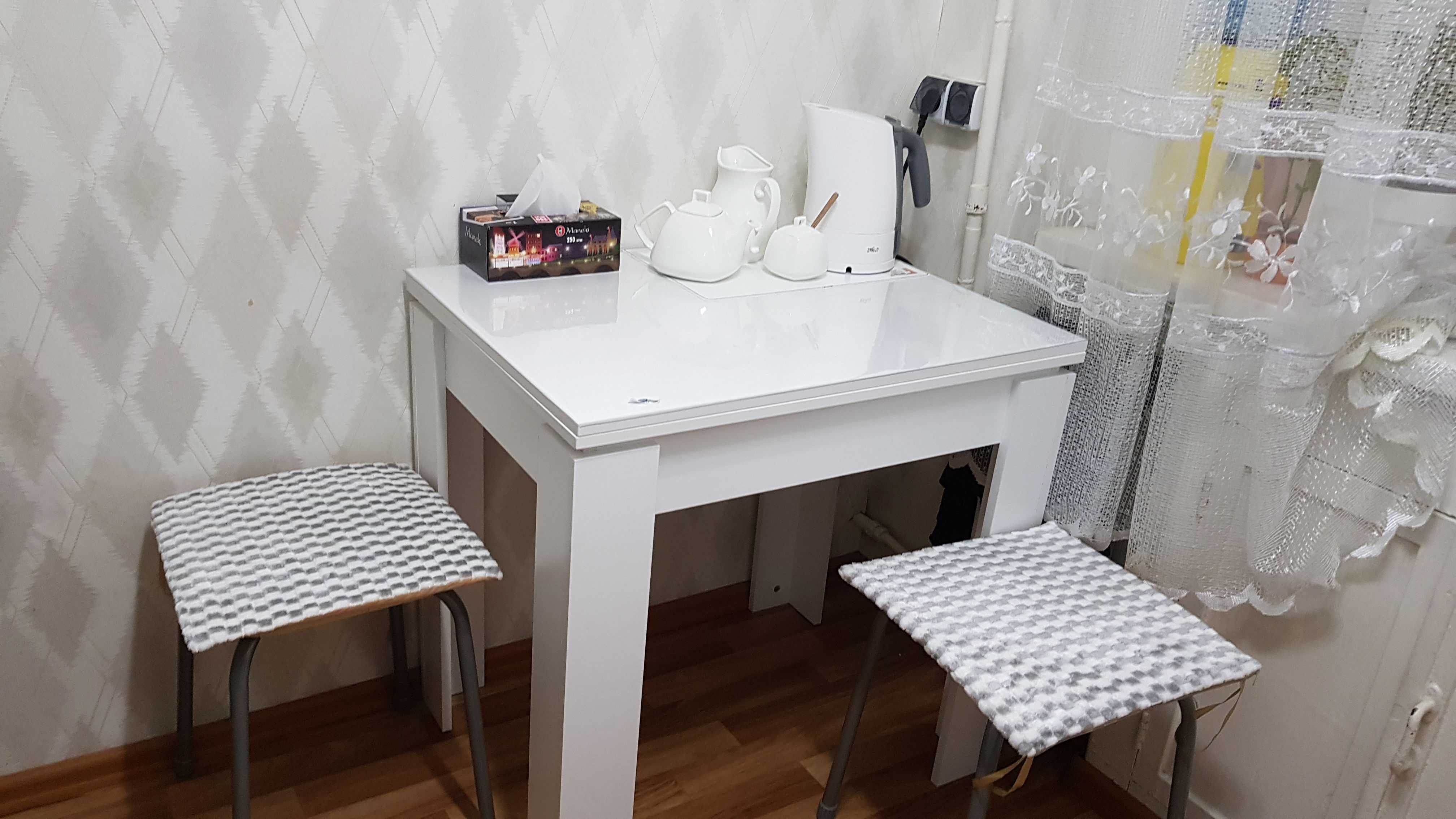 Фотография покупателя товара Стол кухонный раскладной, 800(1200) × 600(800) × 770 мм, цвет белый