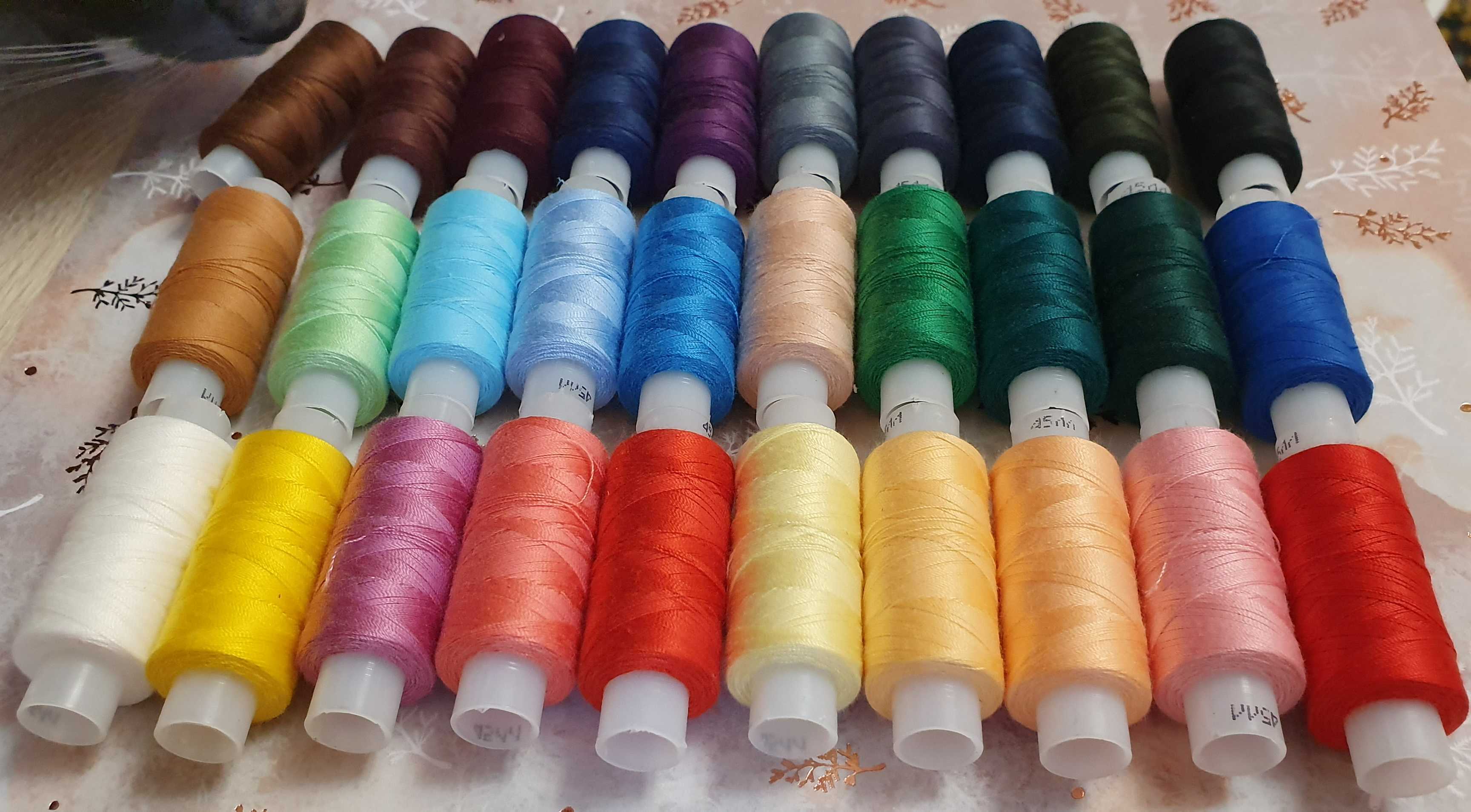 Фотография покупателя товара Набор ниток 45ЛЛ, 200 м, 30 шт, цвет разноцветный