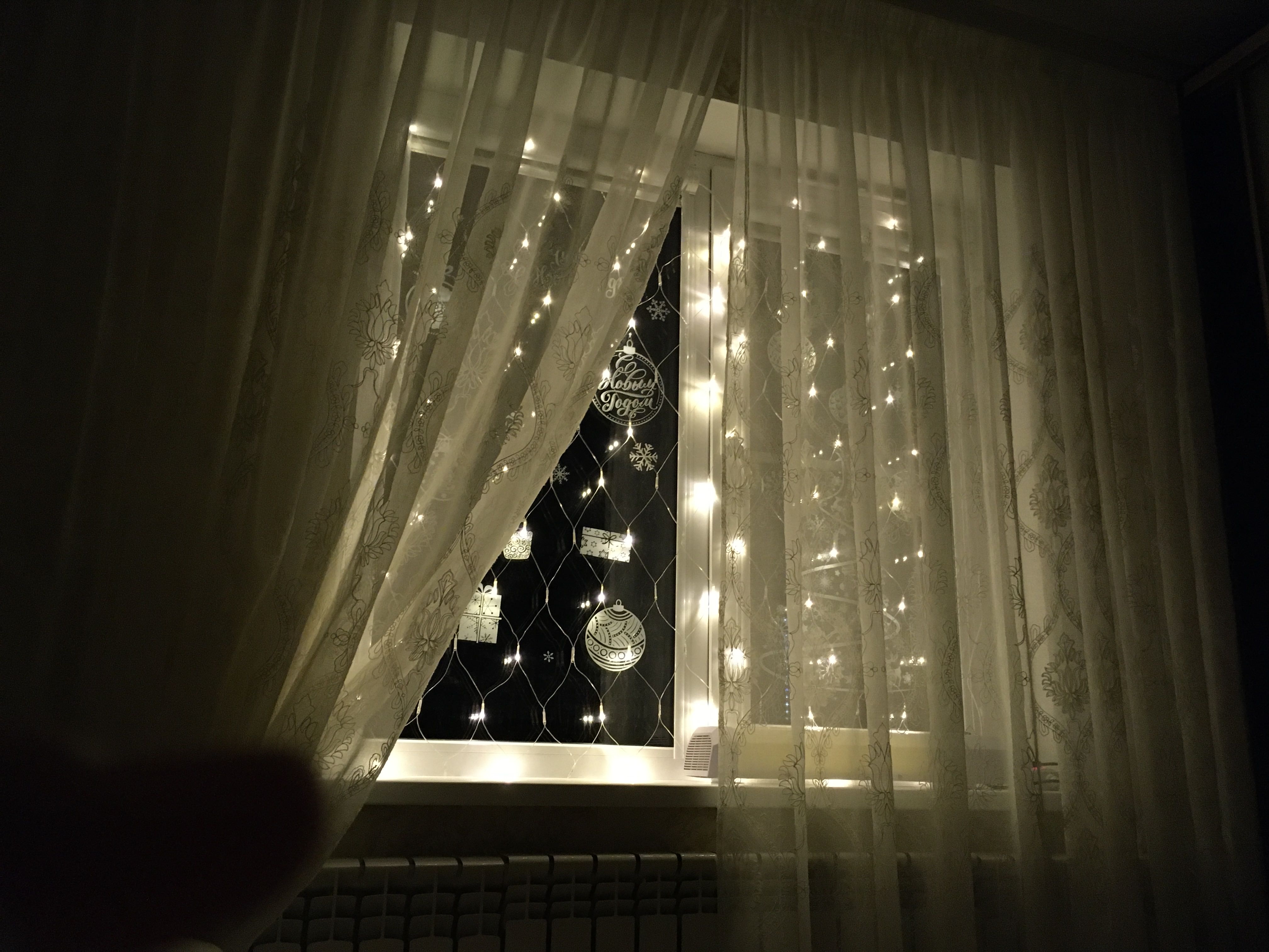 Фотография покупателя товара Гирлянда «Сеть» 2 × 2 м, IP20, тёмная нить, 224 LED, свечение тёплое белое, 8 режимов, 220 В - Фото 32