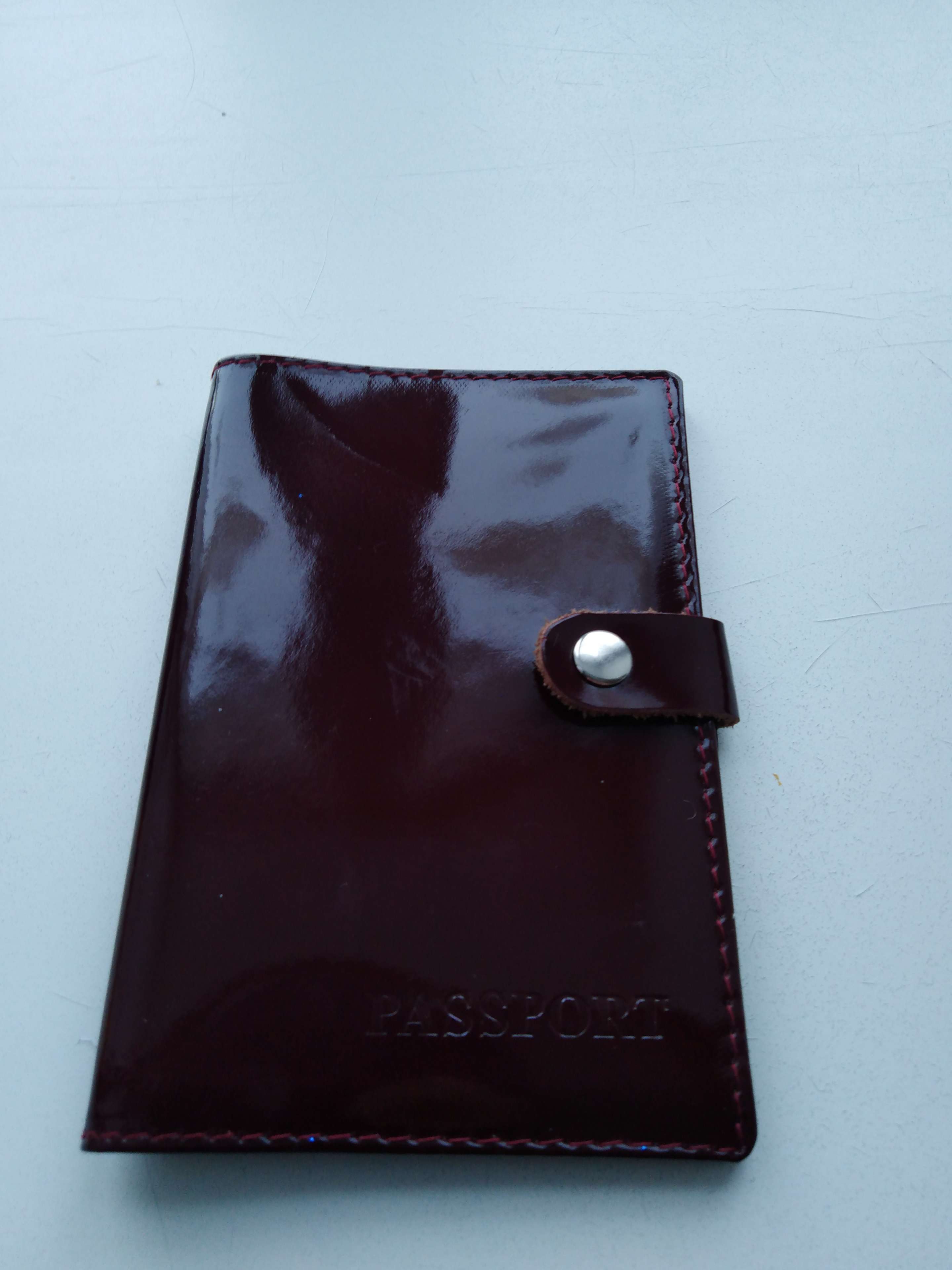 Фотография покупателя товара Обложка для паспорта на клапане, цвет коричневый - Фото 2