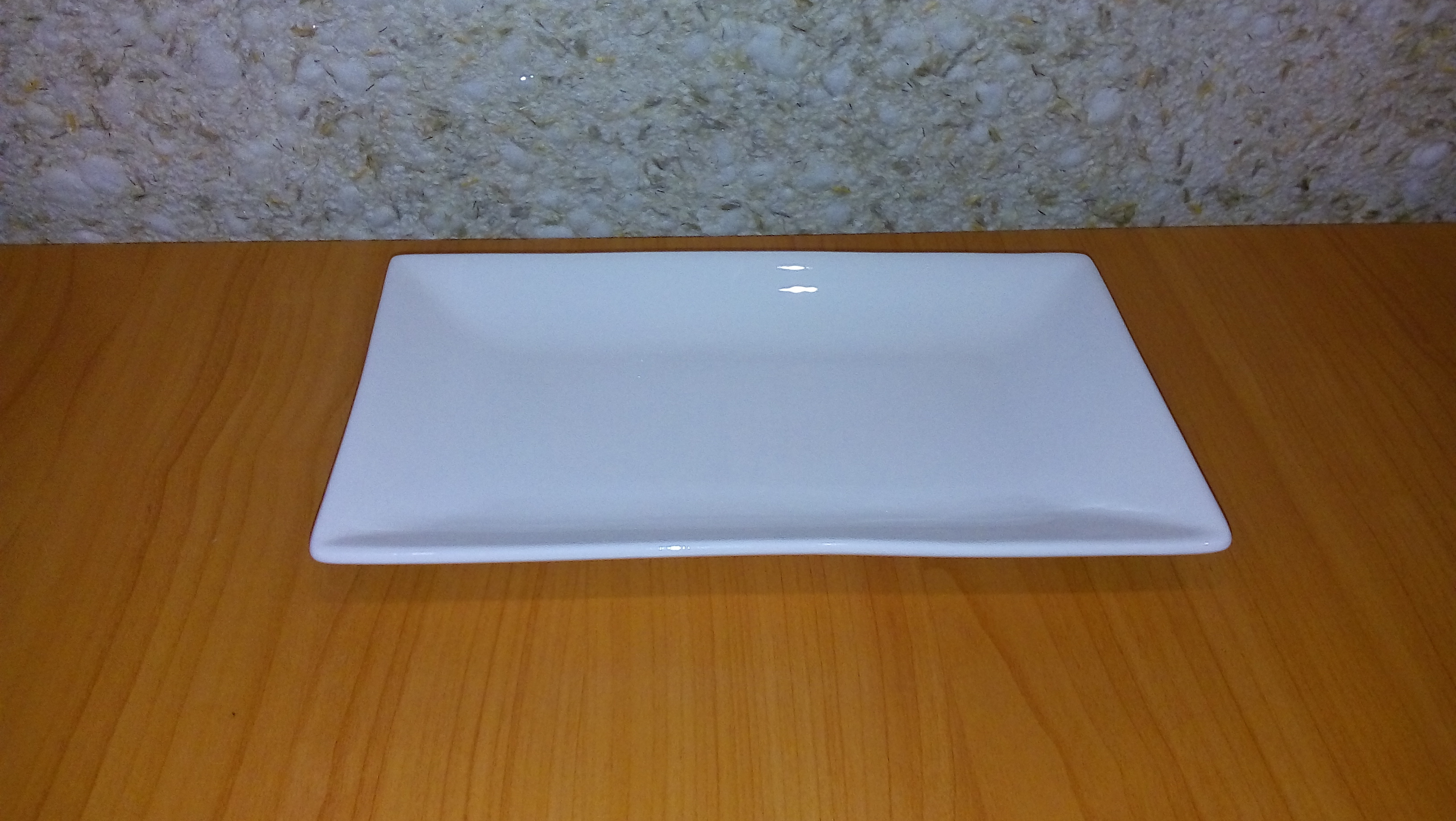 Фотография покупателя товара Блюдо фарфоровое Wilmax, 22,5×13 см, цвет белый - Фото 2