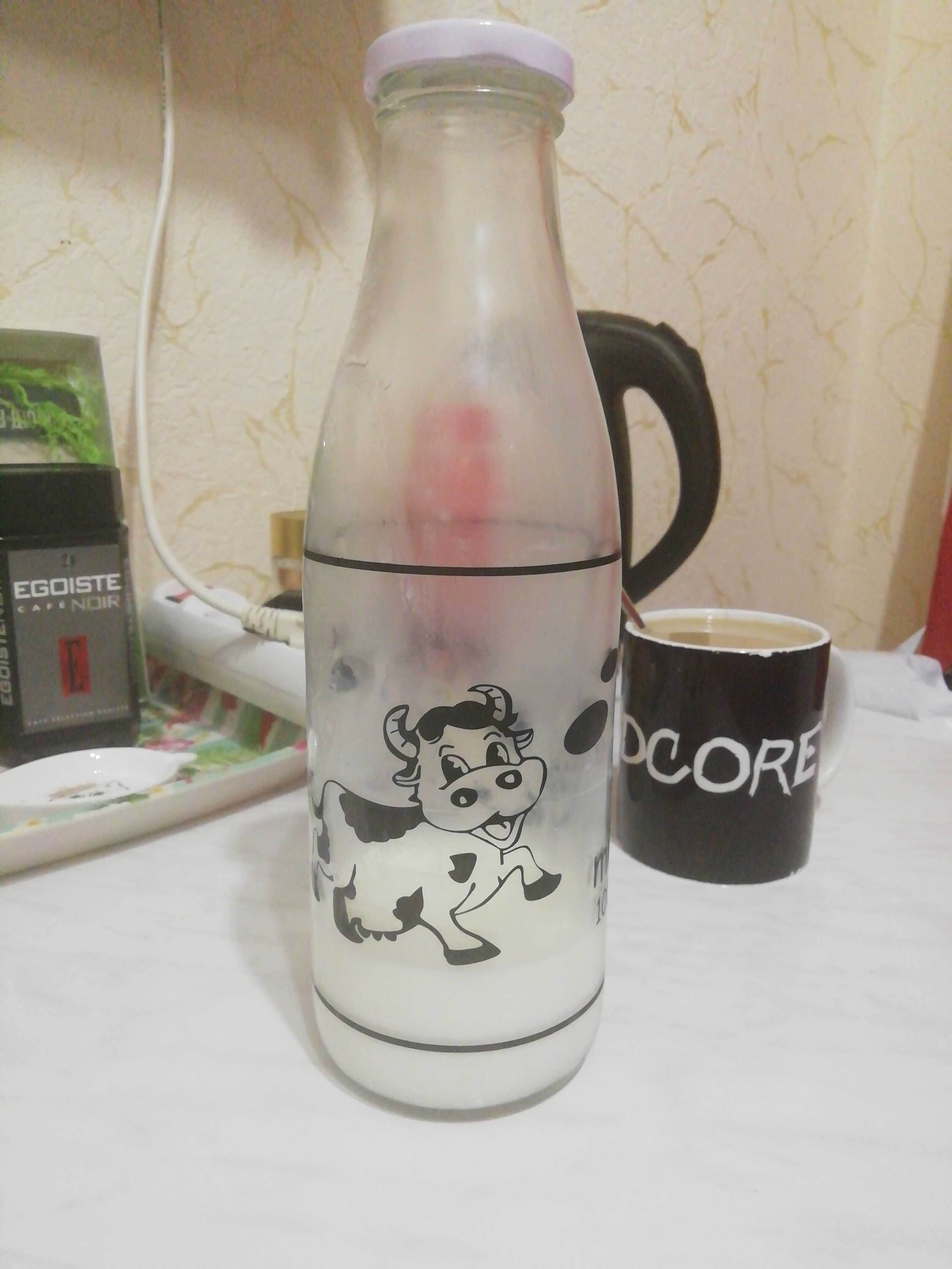 Фотография покупателя товара Бутыль для молока «Коровушка», 1 л, 8,5×25 см - Фото 5