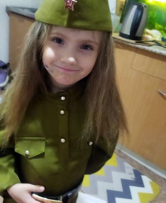 Фотография покупателя товара Карнавальный костюм для девочки "Военный", платье, ремень, пилотка, рост 92-104 см - Фото 5