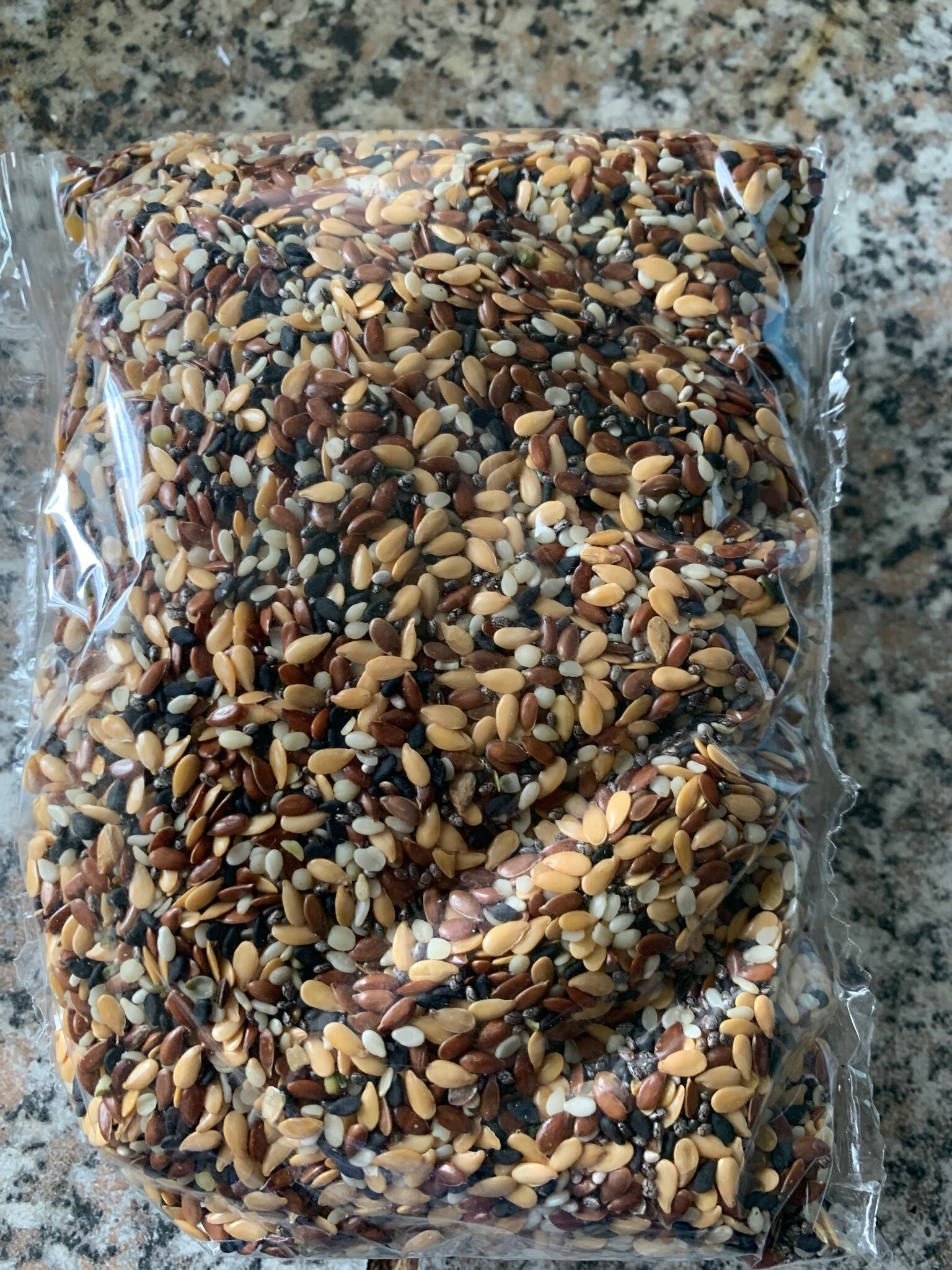 Фотография покупателя товара Микс Омега-3: семена чиа, семена конопли, семена тёмного и светлого льна, семена тёмного и светлого кунжута, 200 г