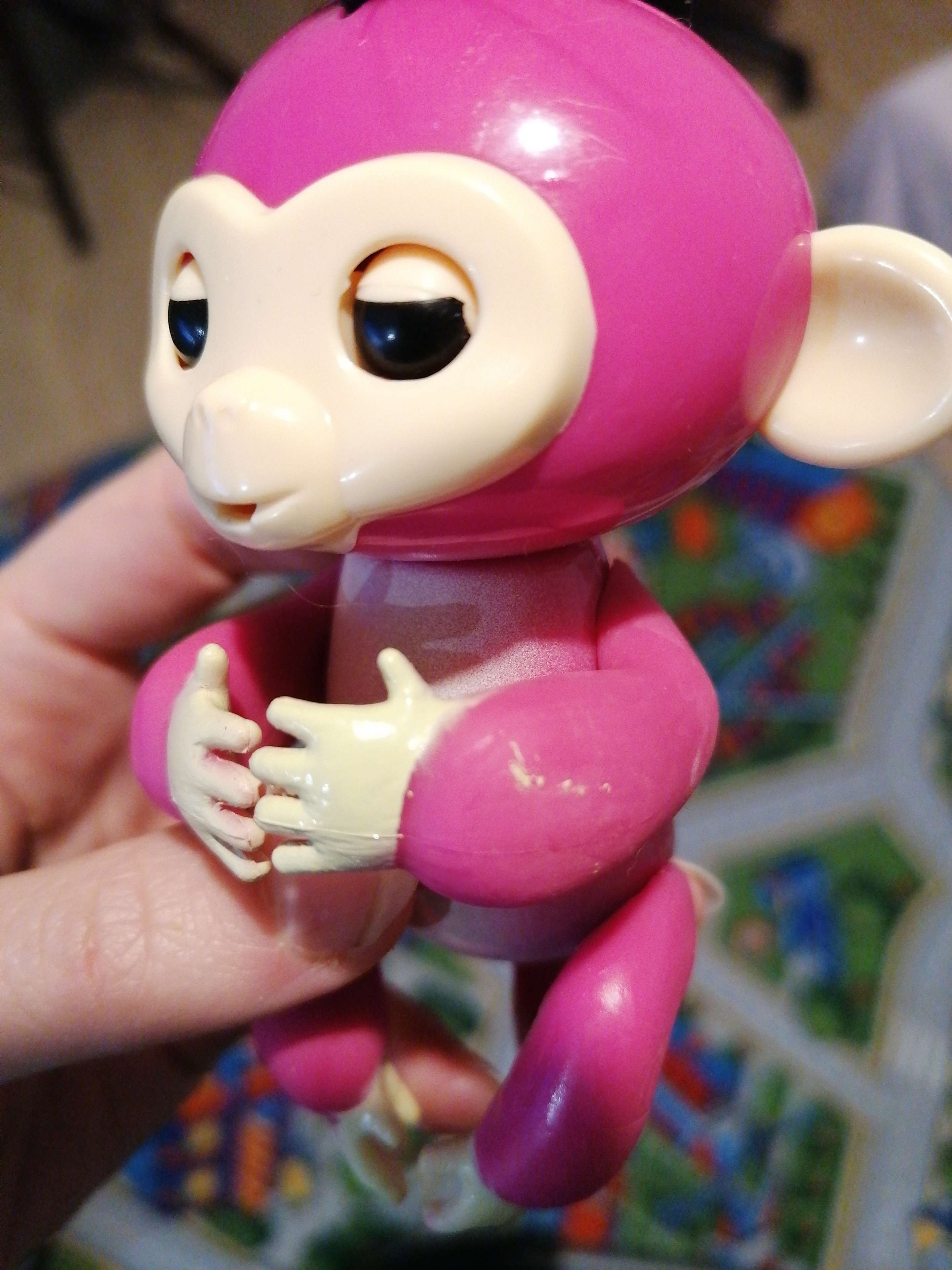 Фотография покупателя товара Музыкальная игрушка «Мартышка» Lucky Monkey, закрывает глаза, работает от батареек, МИКС - Фото 4