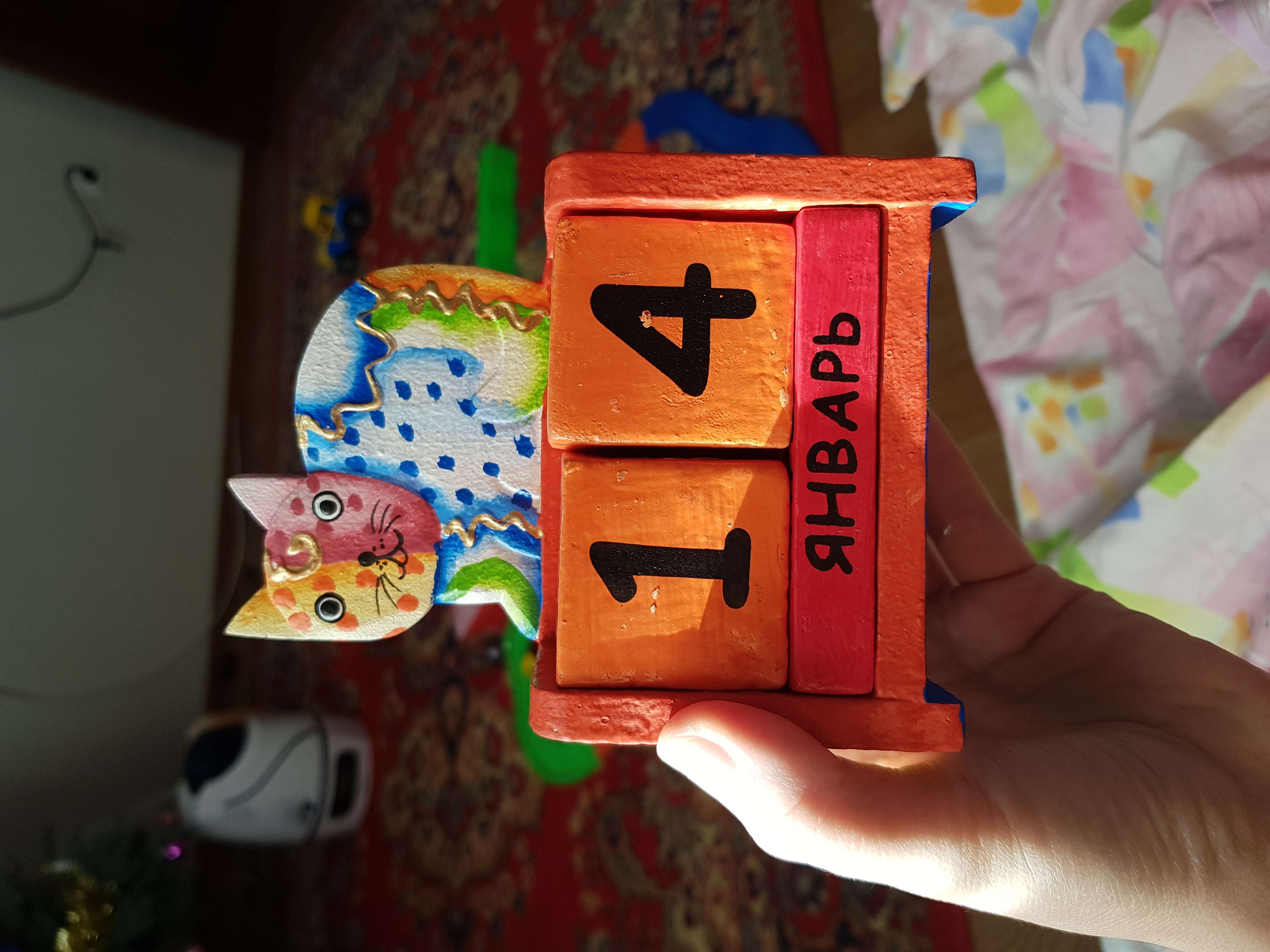 Фотография покупателя товара Деревянный календарь "Разноцветная кошка"11х6х15 см
