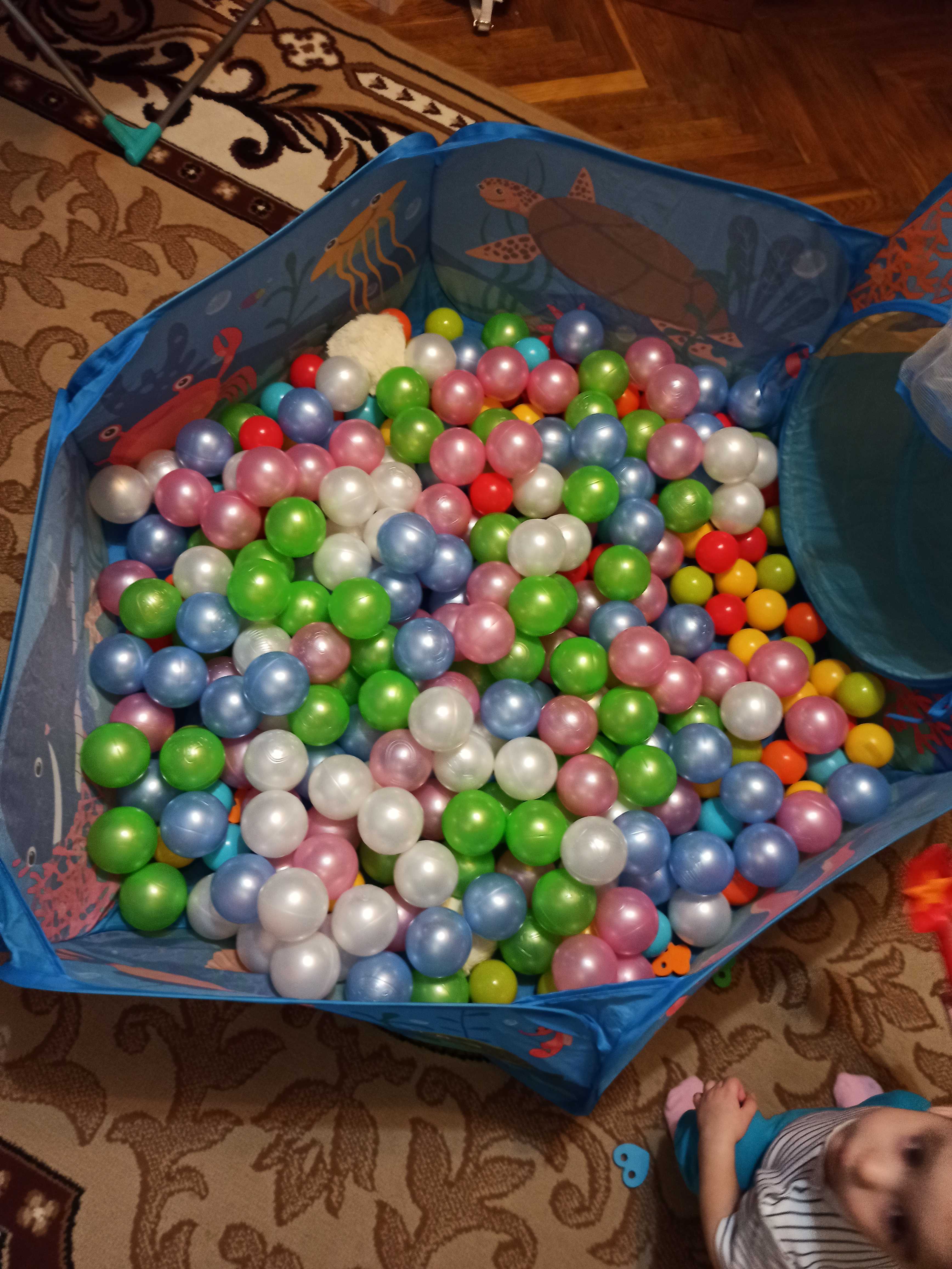 Фотография покупателя товара Шарики для сухого бассейна «Перламутровые», диаметр шара 7,5 см, набор 100 штук, цвет розовый, голубой, белый, зелёный - Фото 10