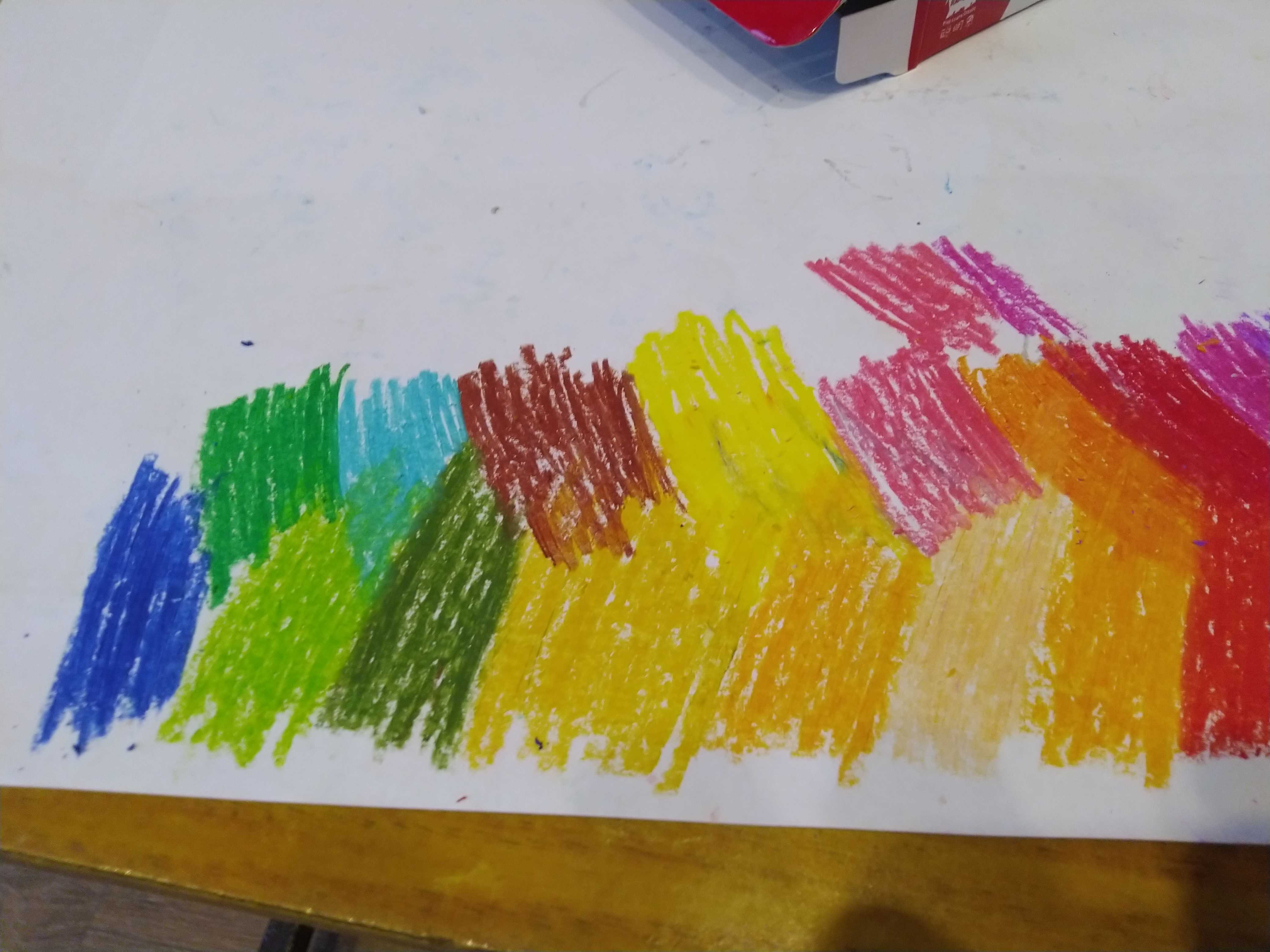 Фотография покупателя товара Пастель масляная, 24 цвета, в бумажном держателе, в картонной коробке