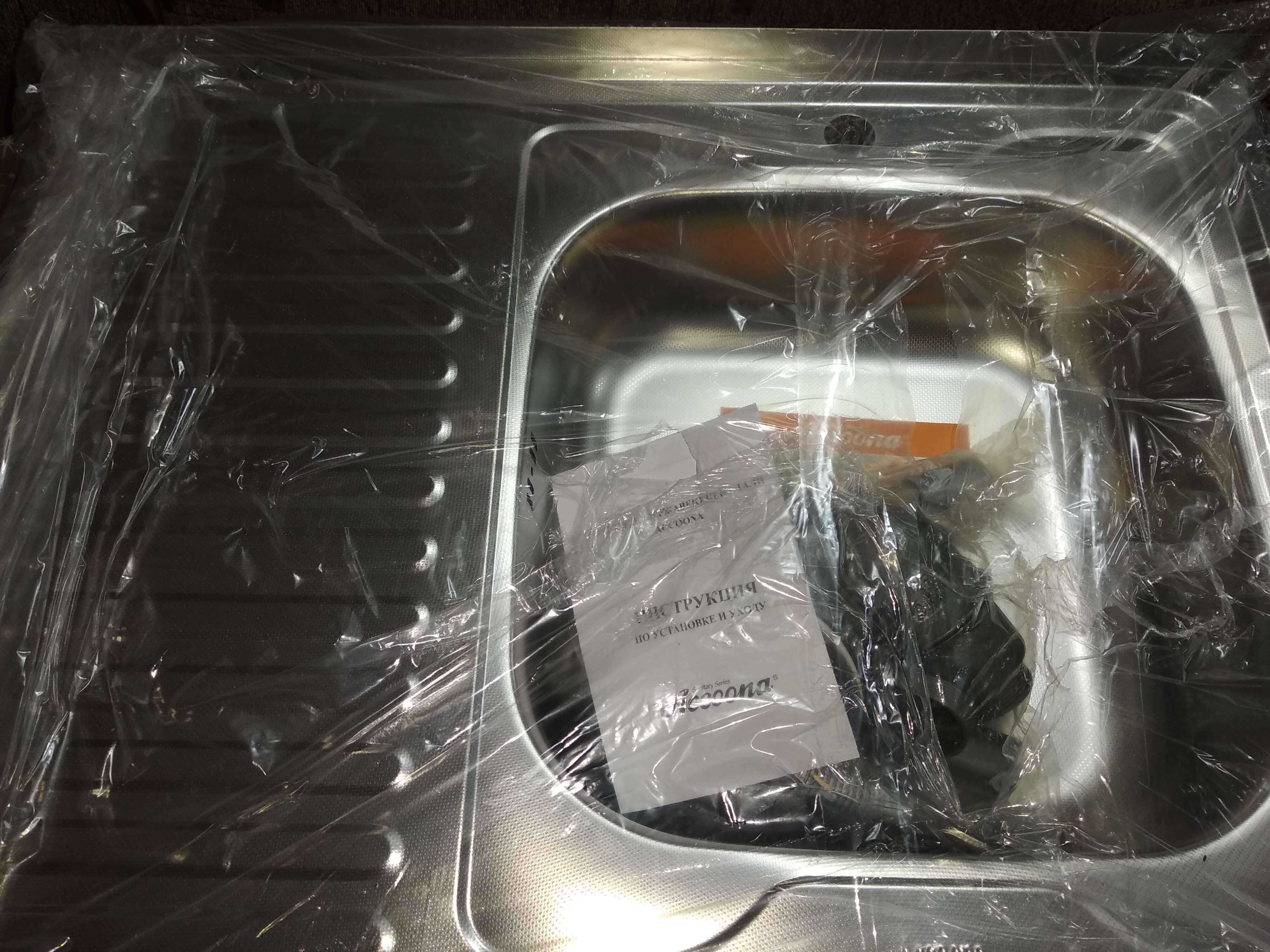 Фотография покупателя товара Мойка кухонная Accoona AC6080-R, накладная, правая, толщина 0.6 мм, 800х600х165 мм, декор - Фото 3