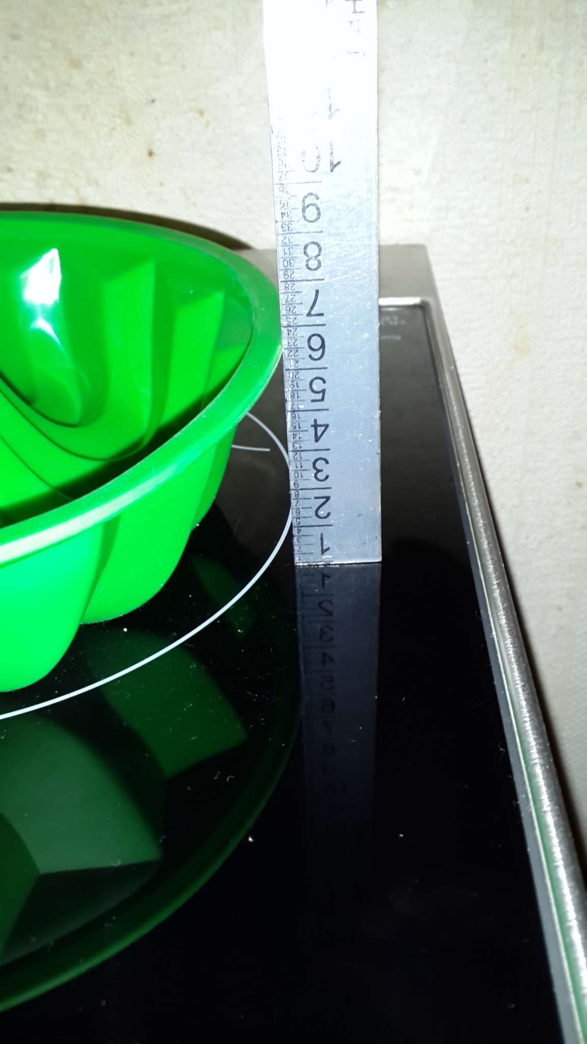 Фотография покупателя товара Форма для выпечки Доляна «Немецкий кекс. Заварное», силикон, d=21 см, цвет сиреневый - Фото 26