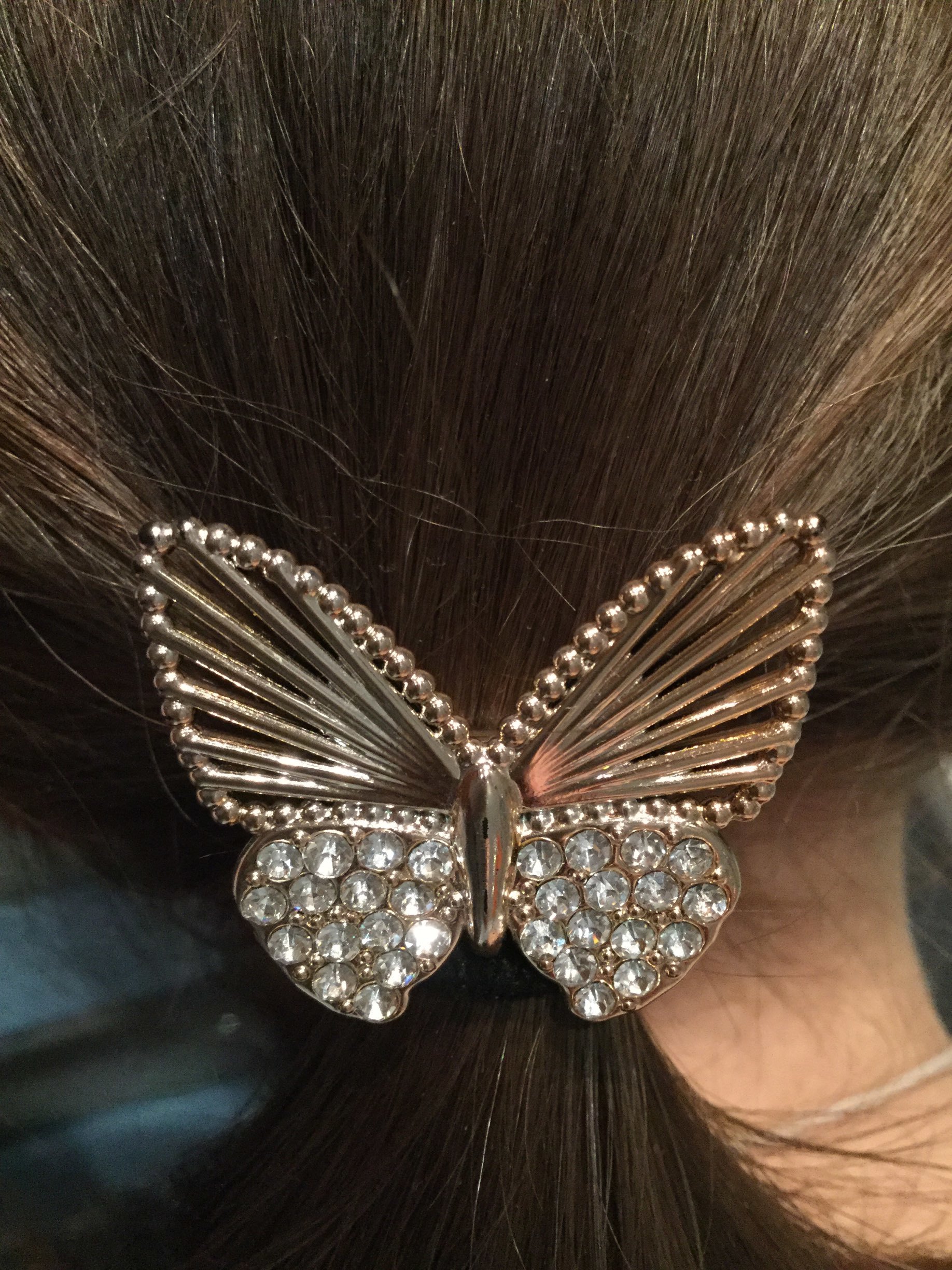 Фотография покупателя товара Резинка для волос "Кристальные кружева" бабочка, 3,8х3,5 см