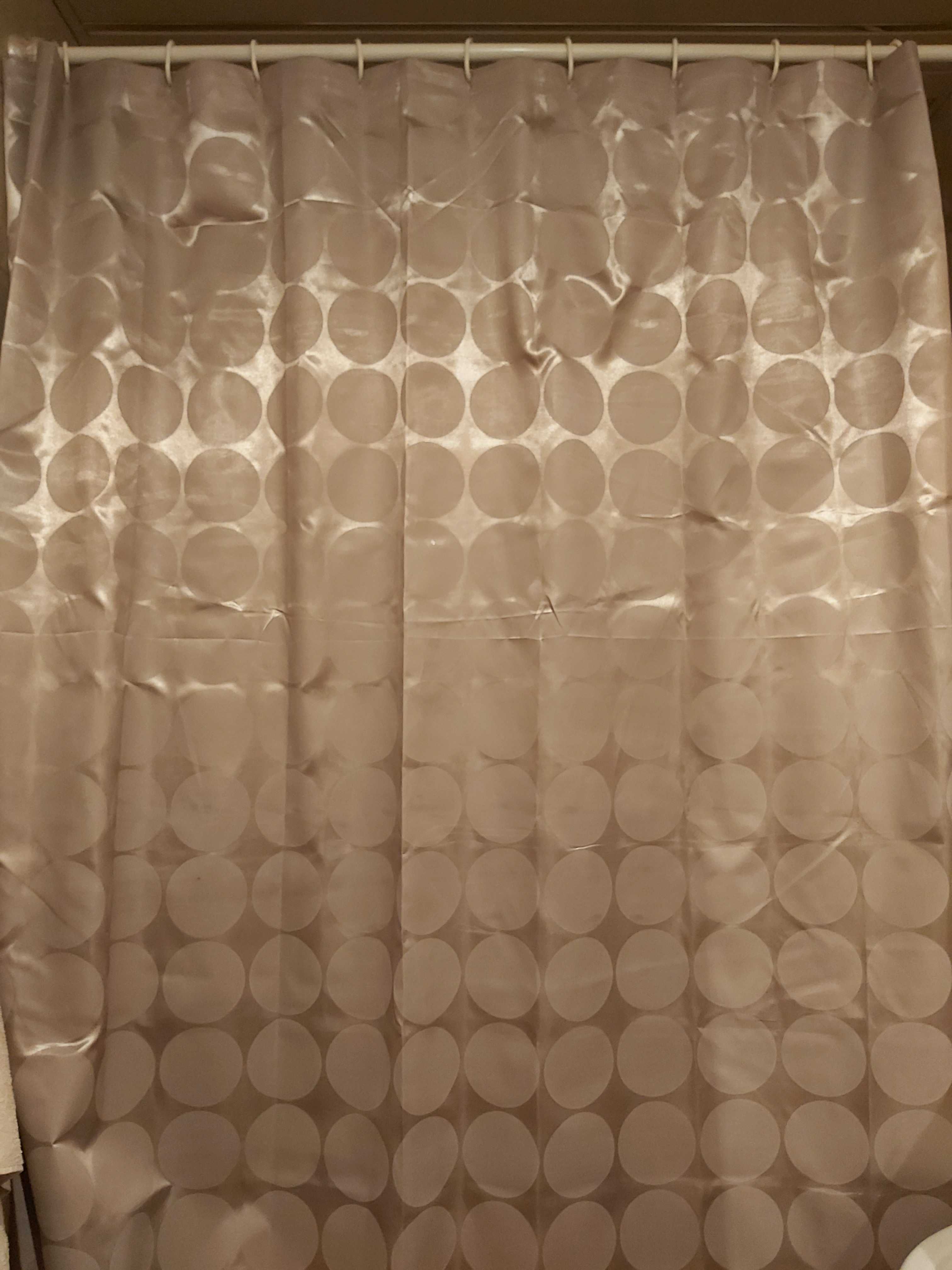 Фотография покупателя товара Штора для ванны Доляна «Дисперсия», 180×180 см, полиэстер, цвет бежевый
