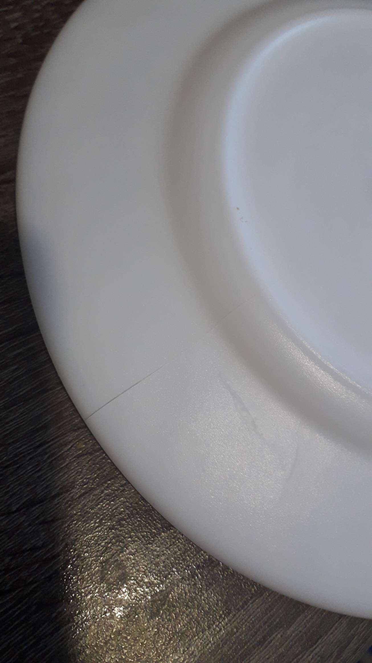 Фотография покупателя товара Тарелка пирожковая Доляна «Лист папоротника», d=15 см, стеклокерамика, цвет белый - Фото 3