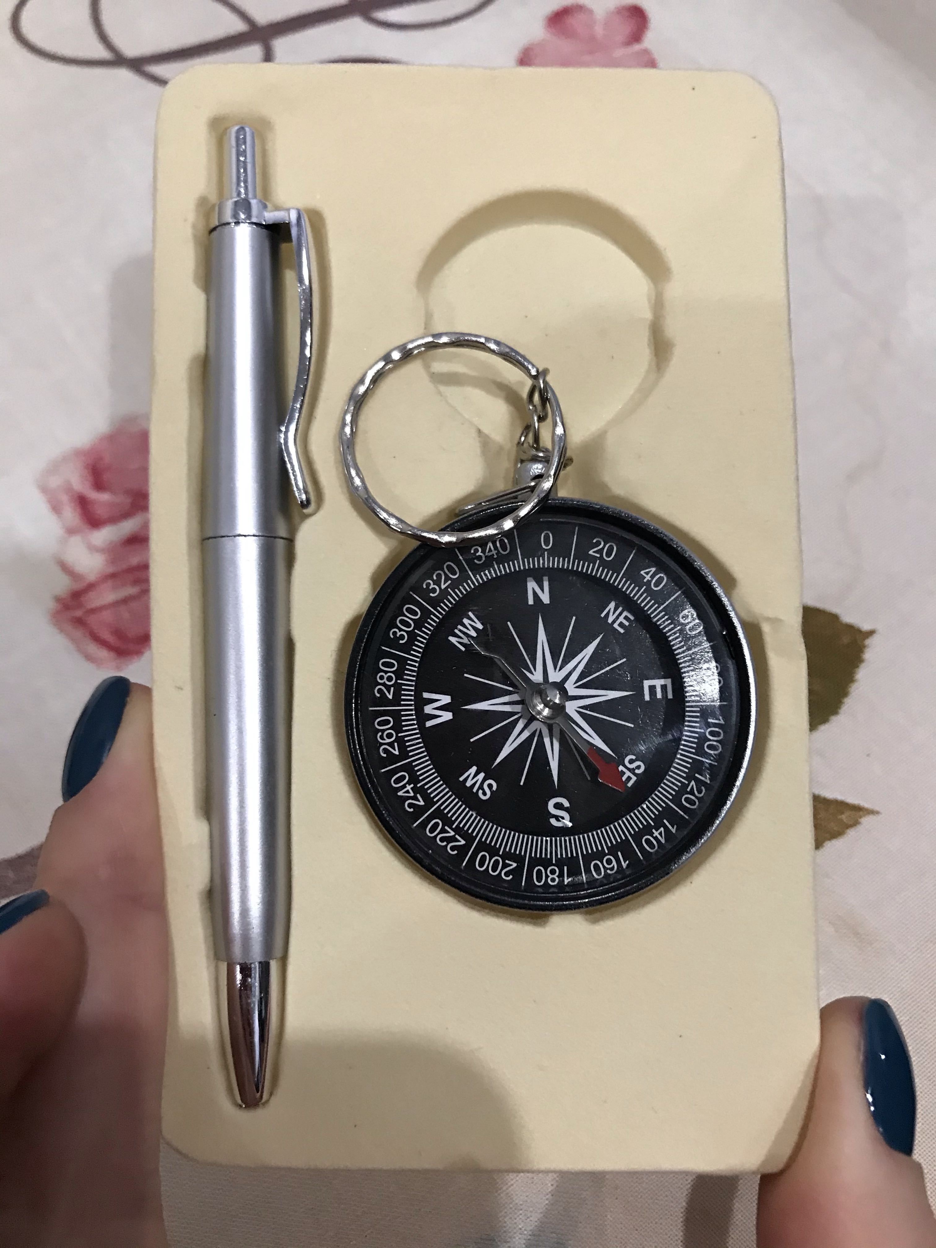 Фотография покупателя товара Набор подарочный 2в1 (ручка, компас)
