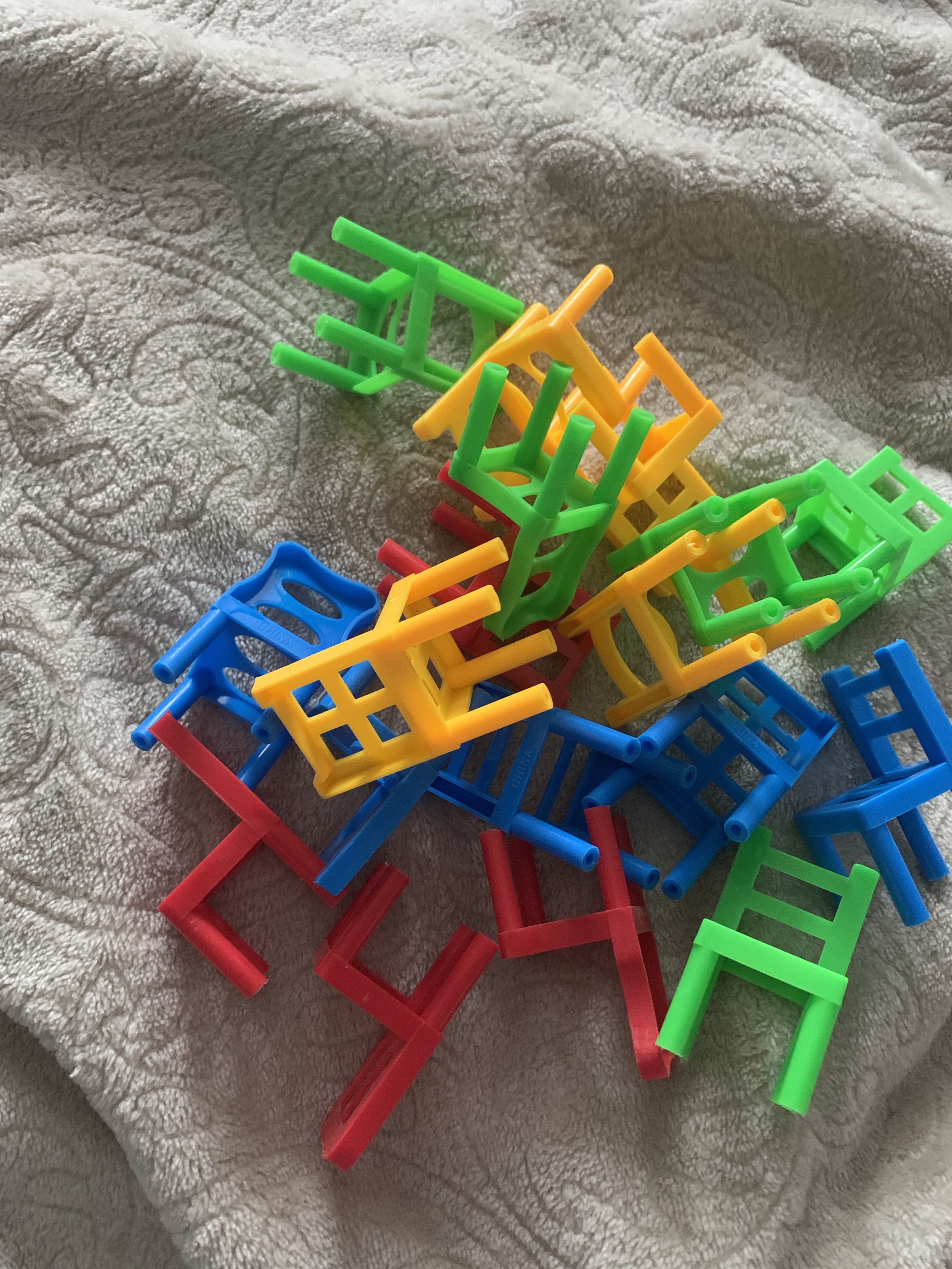 Фотография покупателя товара Настольная игра «На 4 ногах», 18 стульев, 8 цветов - Фото 90