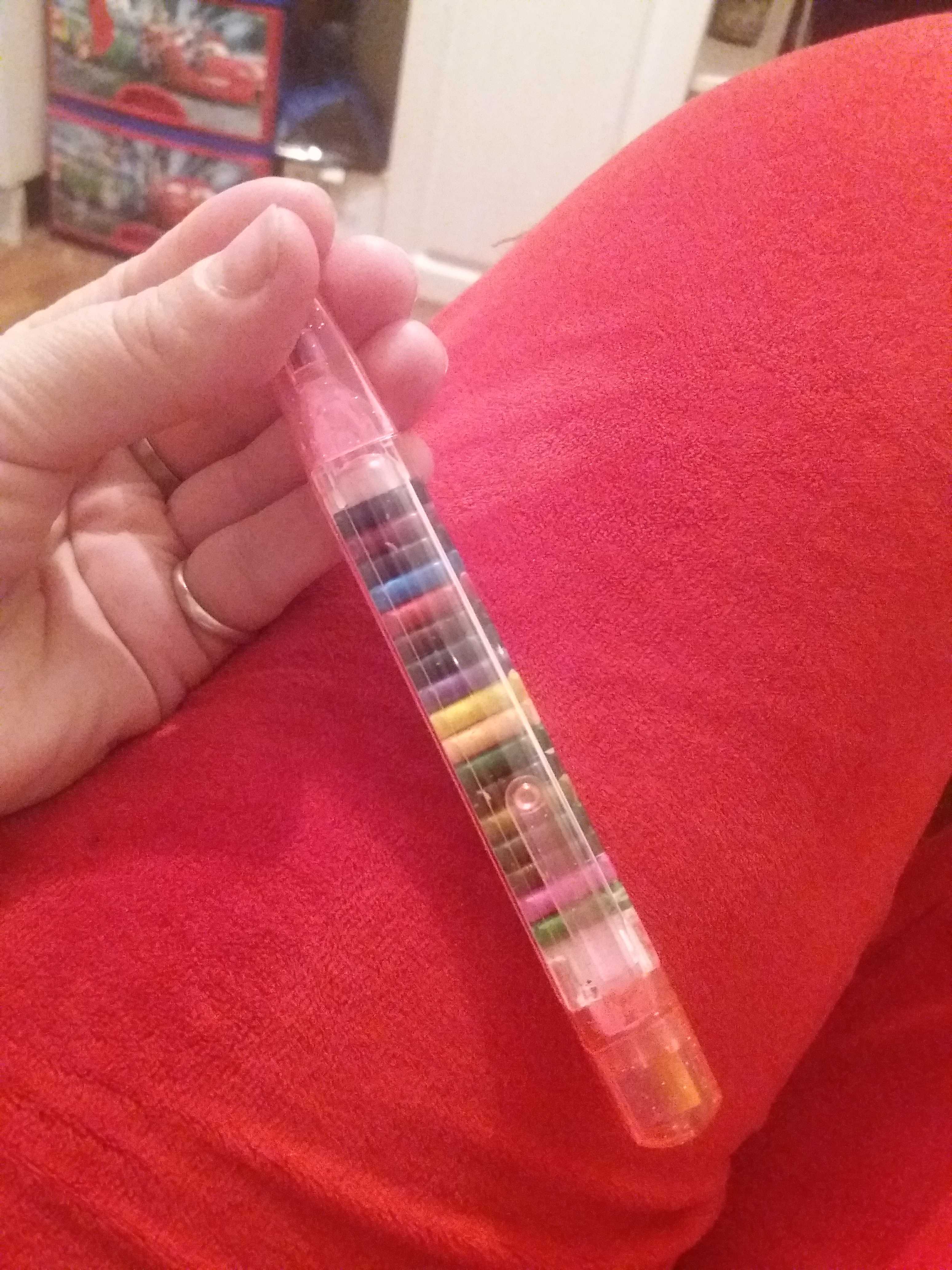 Фотография покупателя товара Набор цветных карандашей, 4 шт., со сменными грифелями, 18 цветов - Фото 1