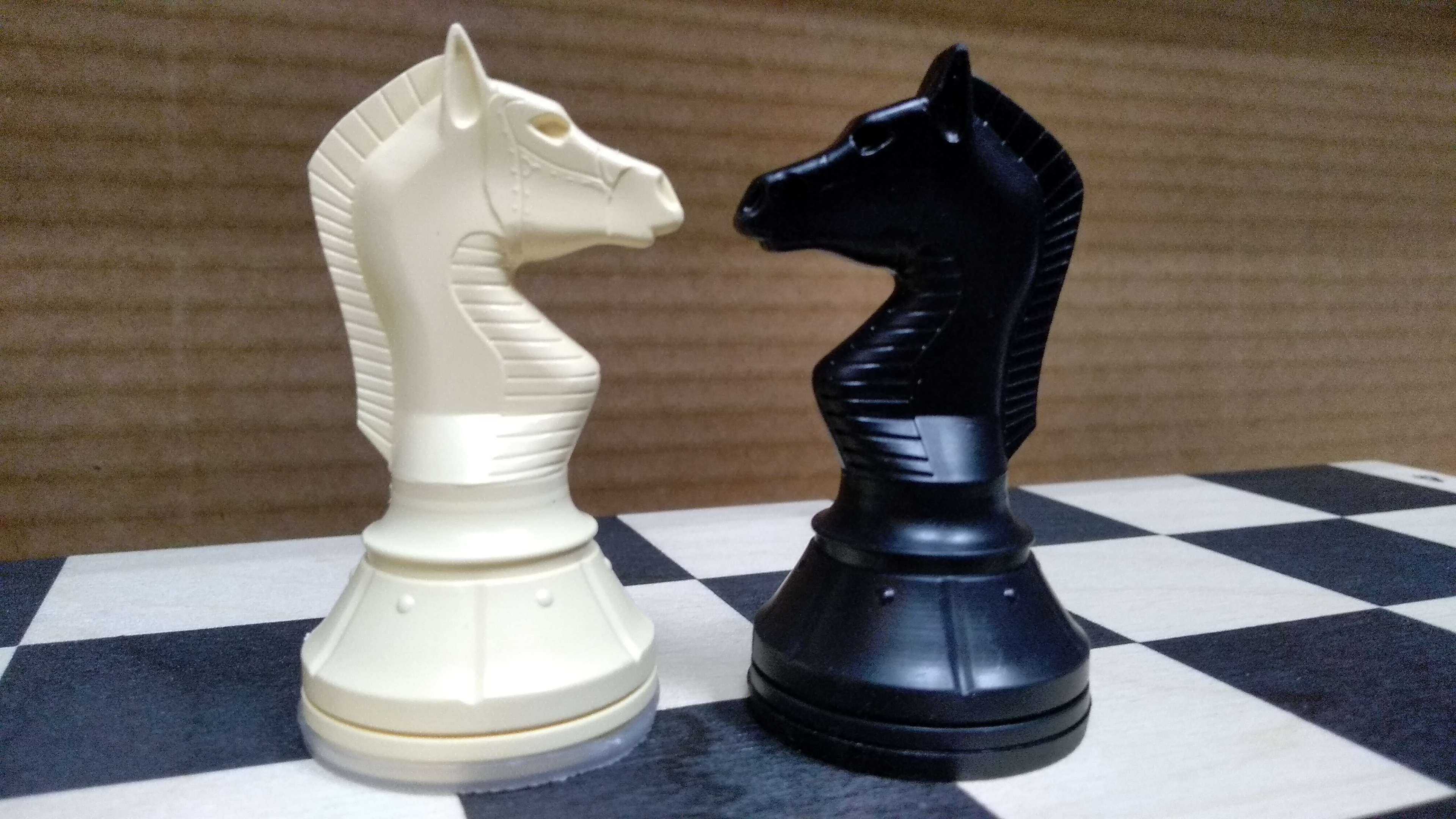 Фотография покупателя товара Шахматы гроссмейстерские, турнирные 43 х 43 см "Айвенго", король h-10.4 см, пешка-5.1 см - Фото 5