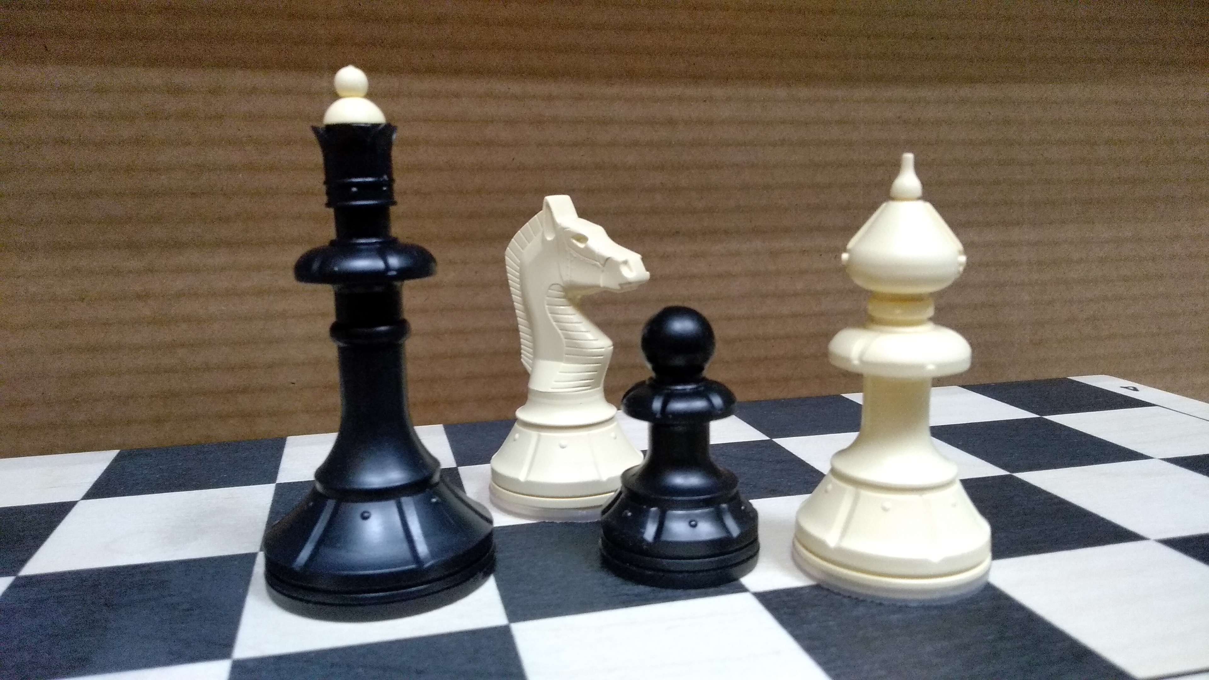 Фотография покупателя товара Шахматы гроссмейстерские, турнирные 43 х 43 см "Айвенго", король h-10.4 см, пешка-5.1 см - Фото 9
